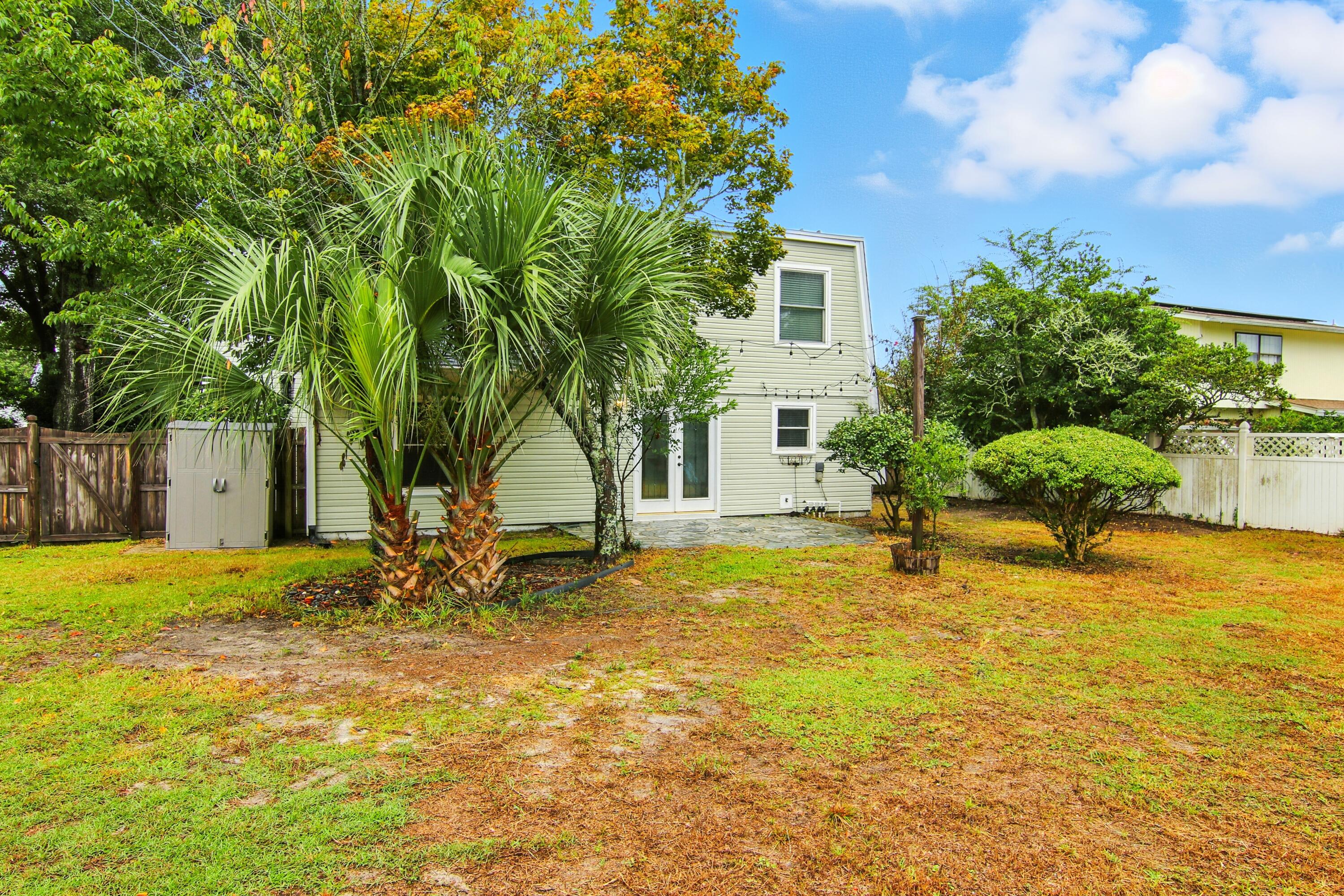 FOREST MANOR 3RD ADDN - Residential Lease