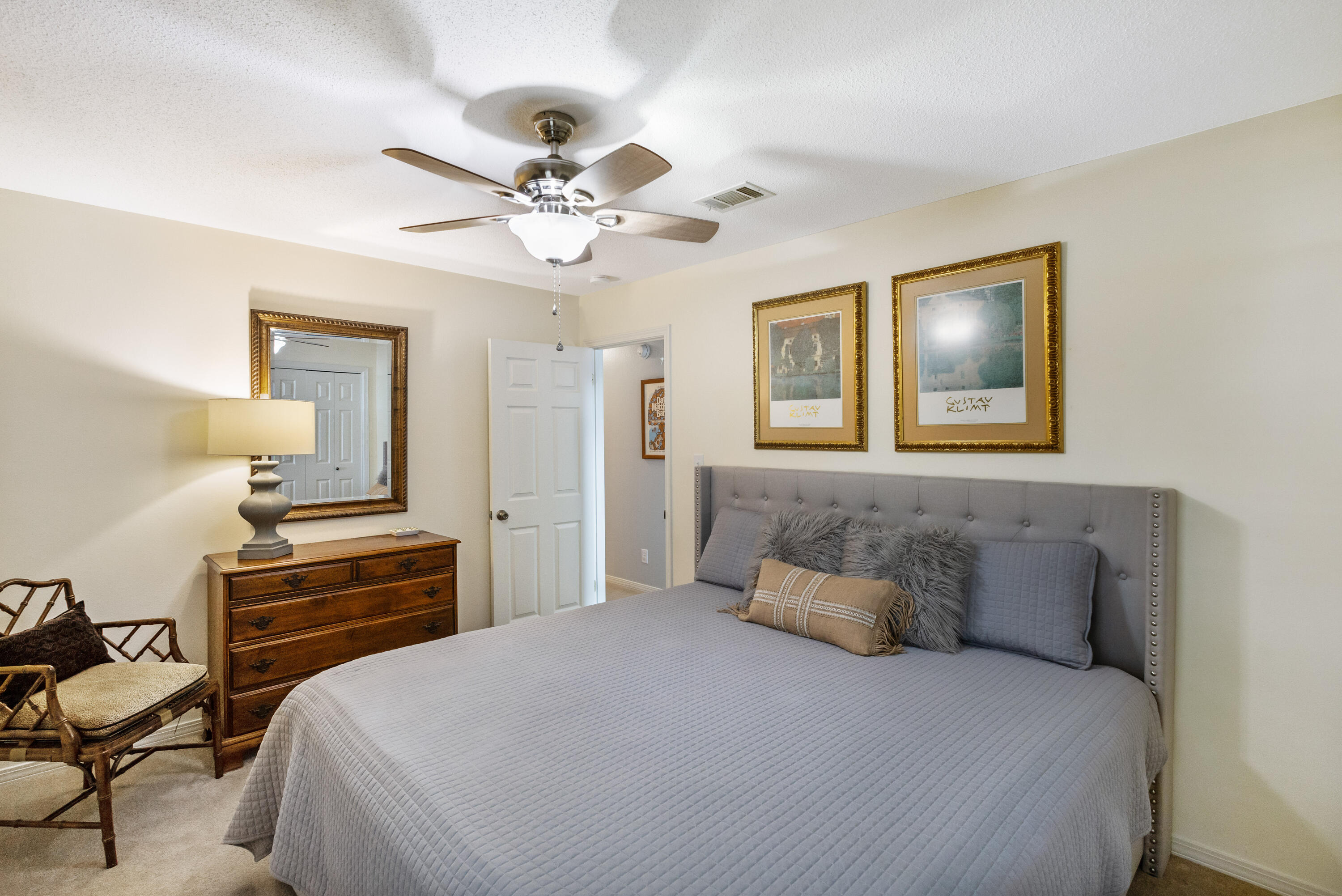 LAKE POINTE - Residential