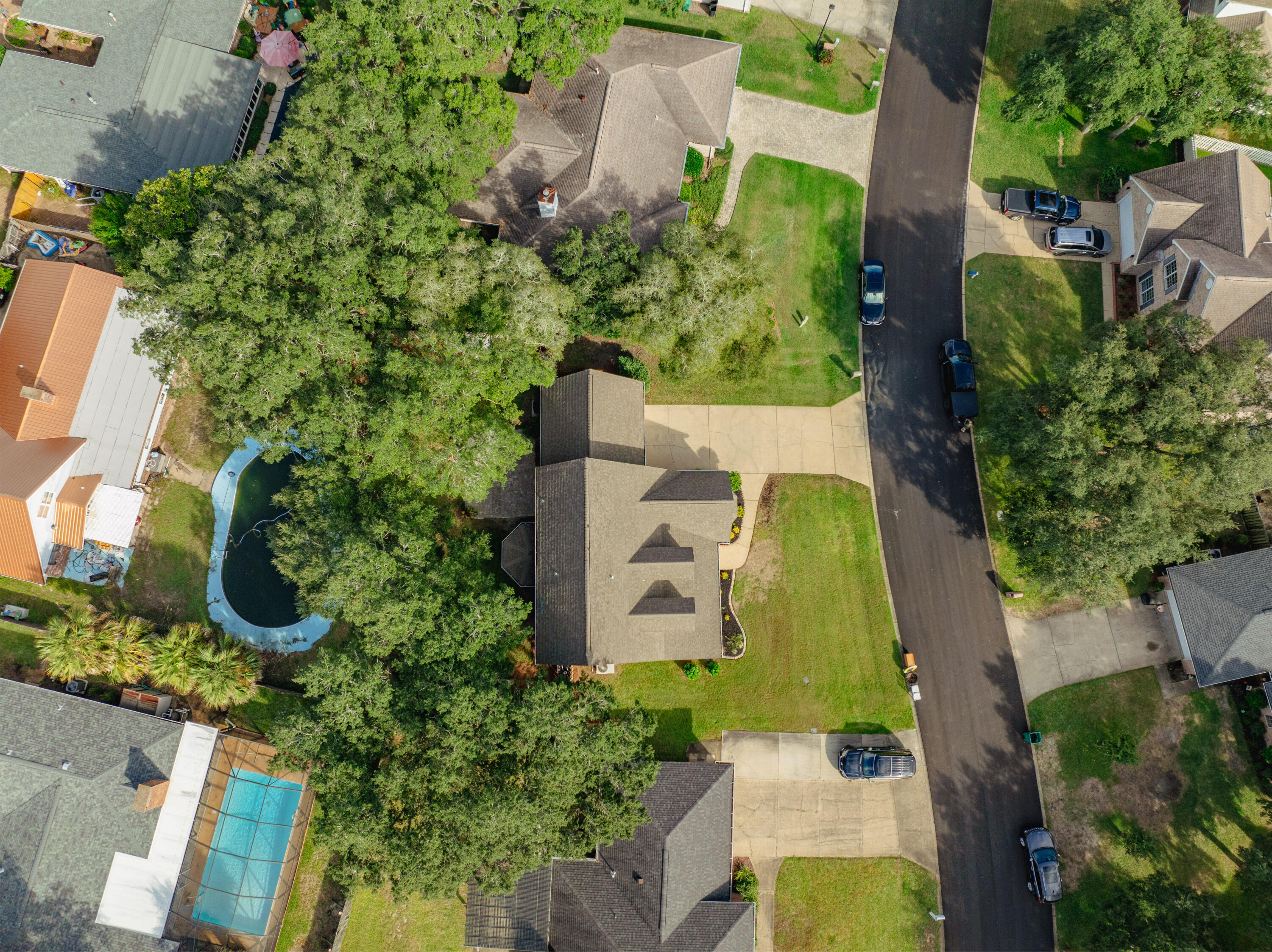 LAKE POINTE - Residential