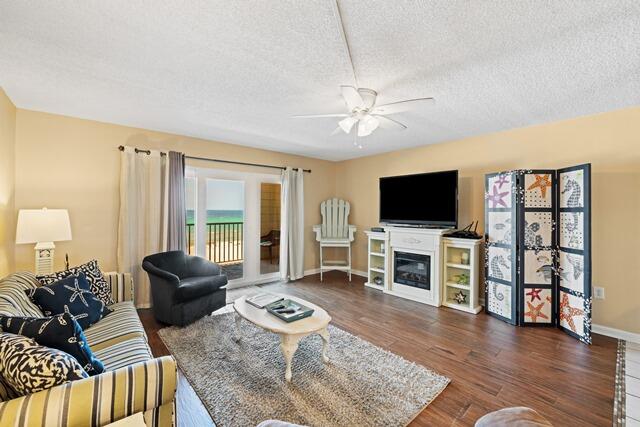 MARINER WEST - Residential