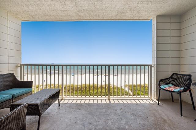 MARINER WEST - Residential