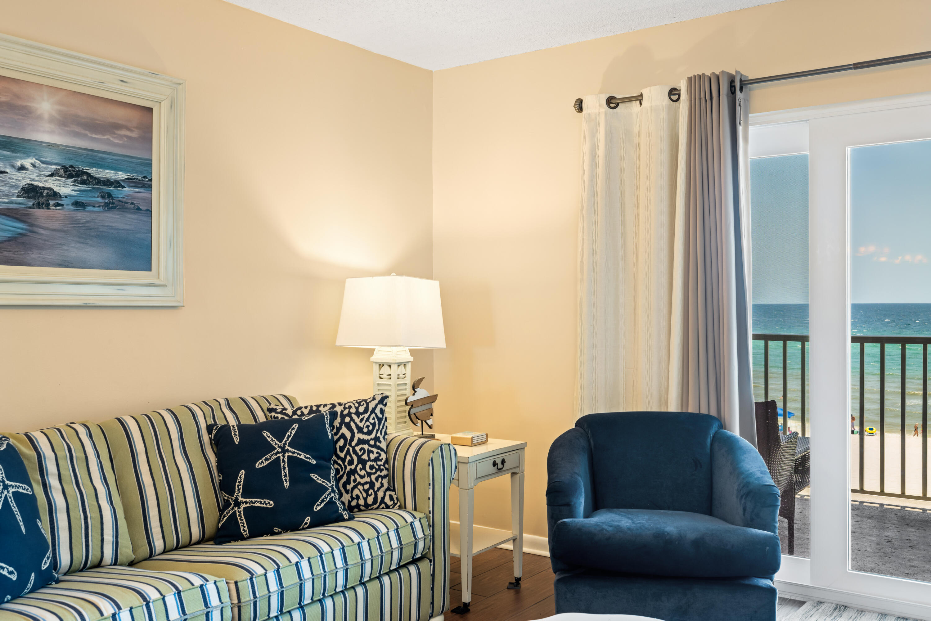MARINER WEST - Residential