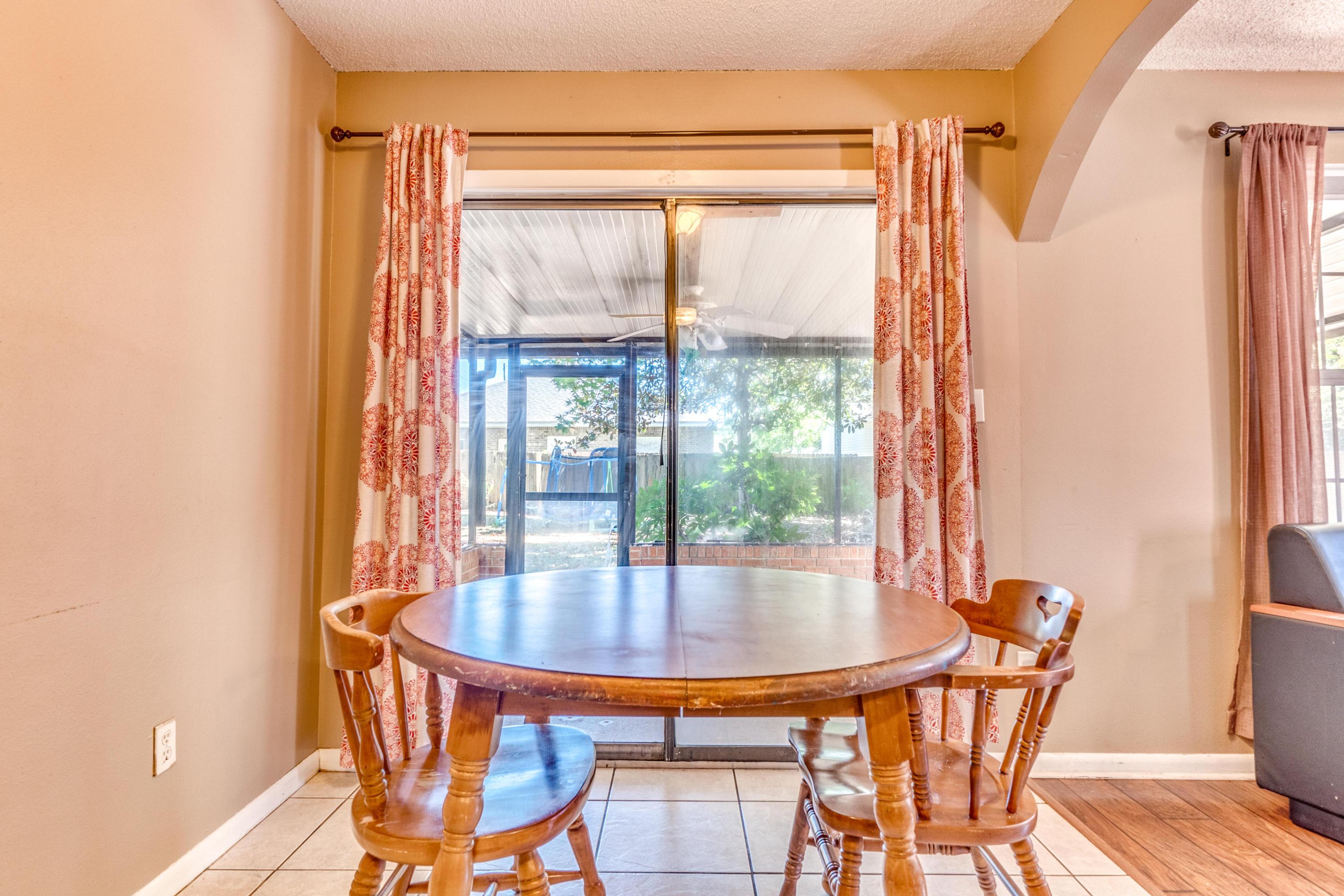 CASA LOMA S/D 1ST ADDN - Residential