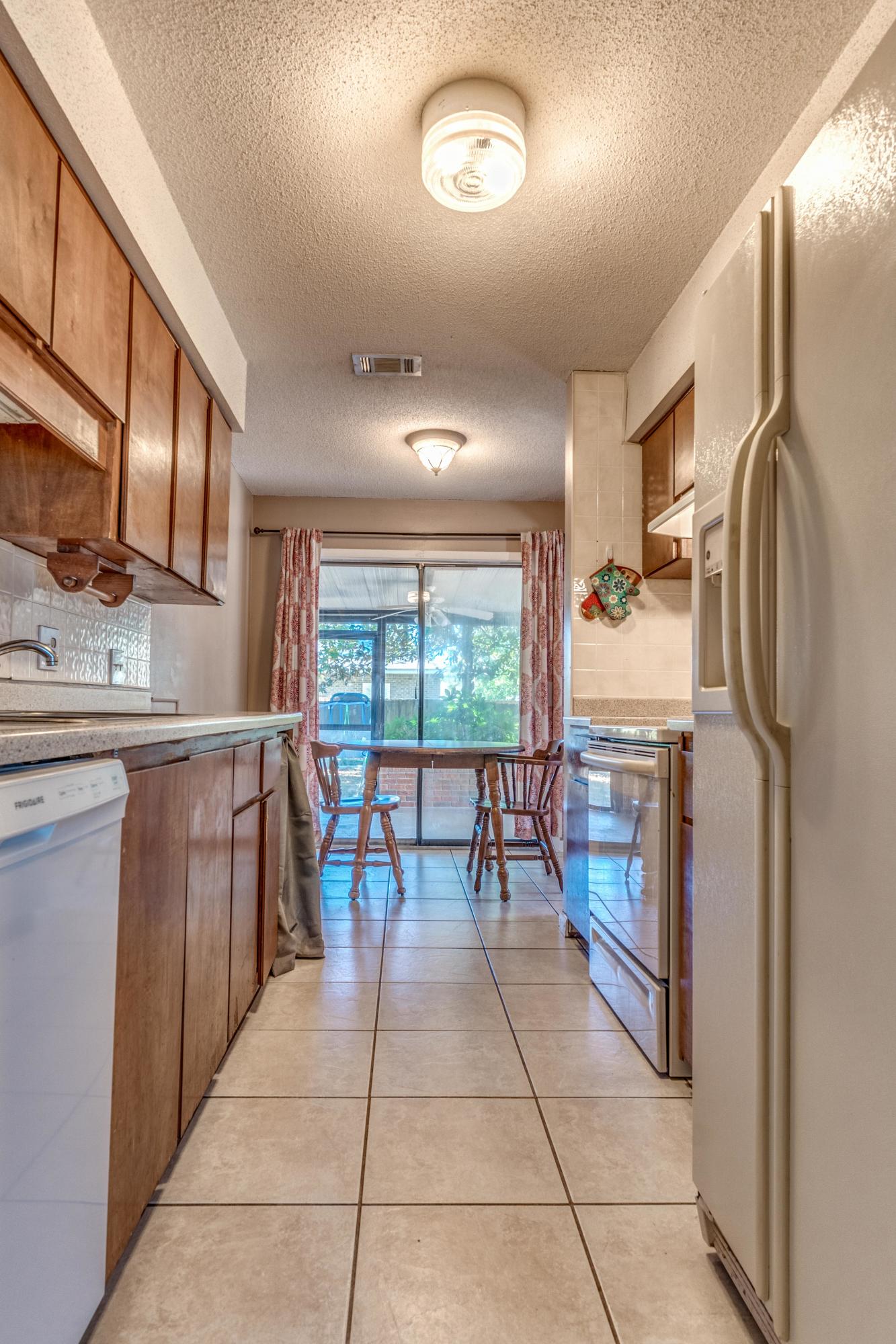 CASA LOMA S/D 1ST ADDN - Residential