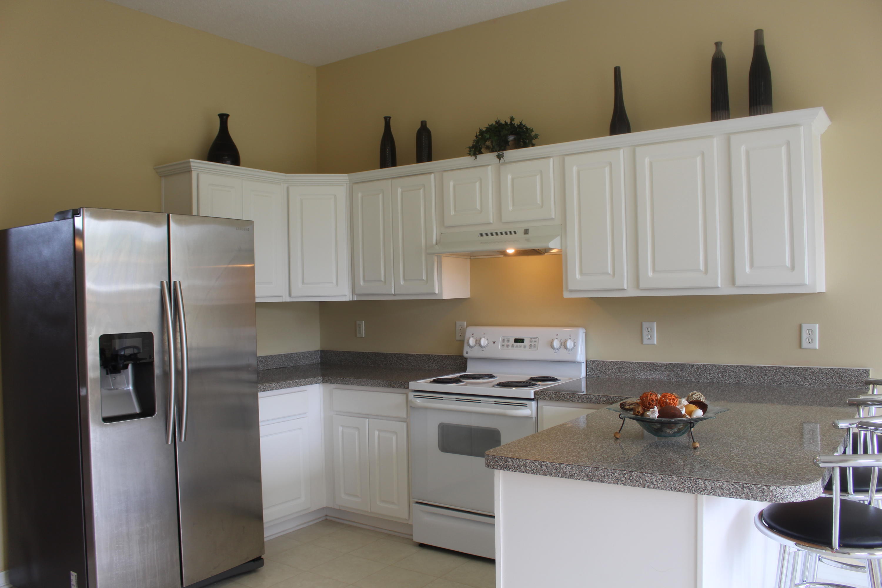 BROOKE ESTATES PH I - Residential