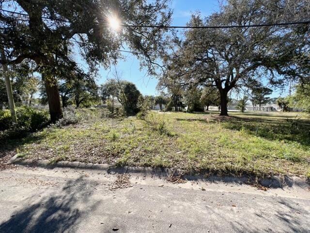Rare opportunity!!! Commercial lot in the heart of Fort Walton Beach.The lot has been split into 2 lots! It runs the width of the block so it has road access on the front and back. It is 150 feet in depth and it has been split to make 2 lots that are 75' X 50' each.