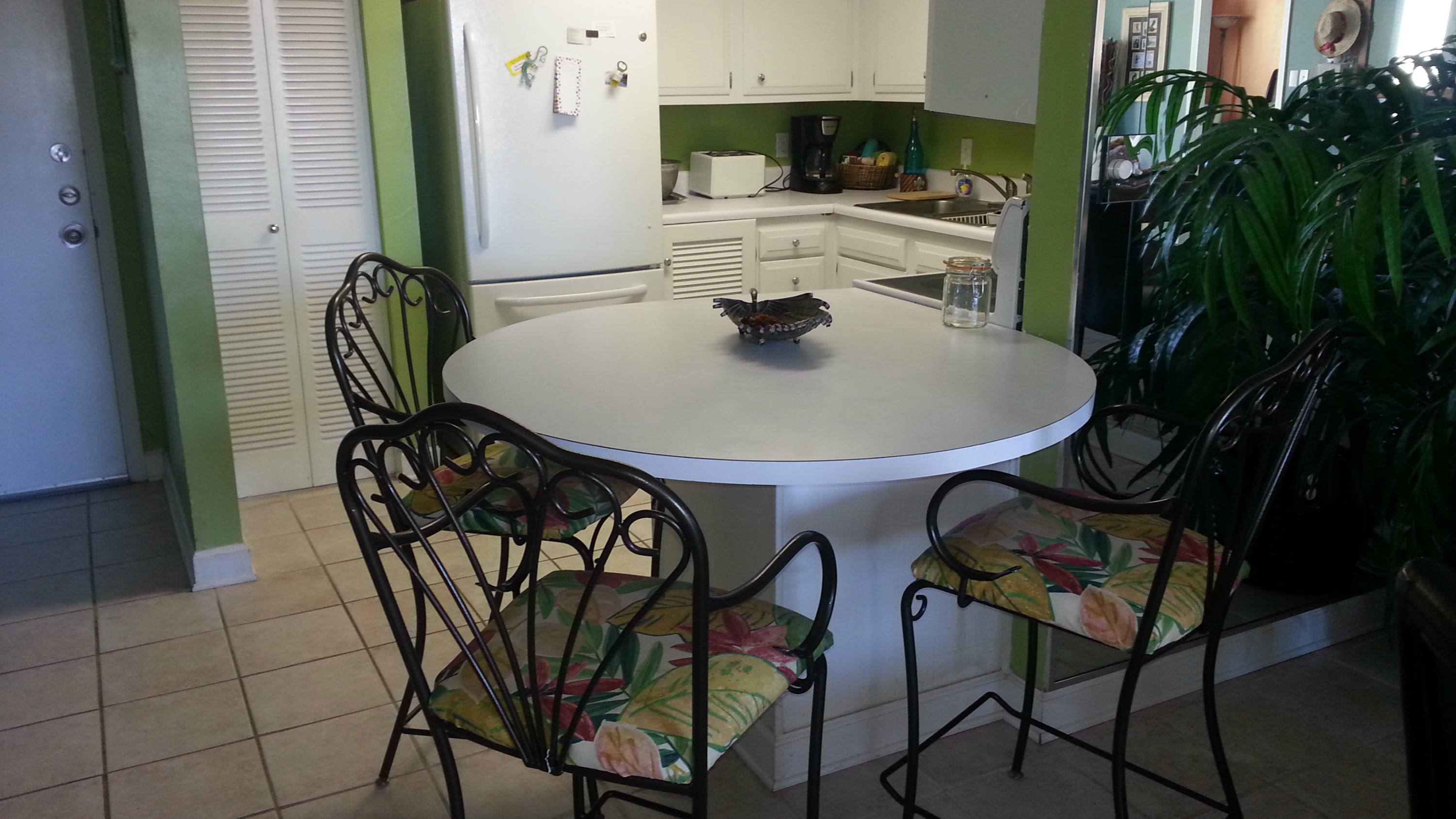 DOLPHIN POINT CONDO - Residential