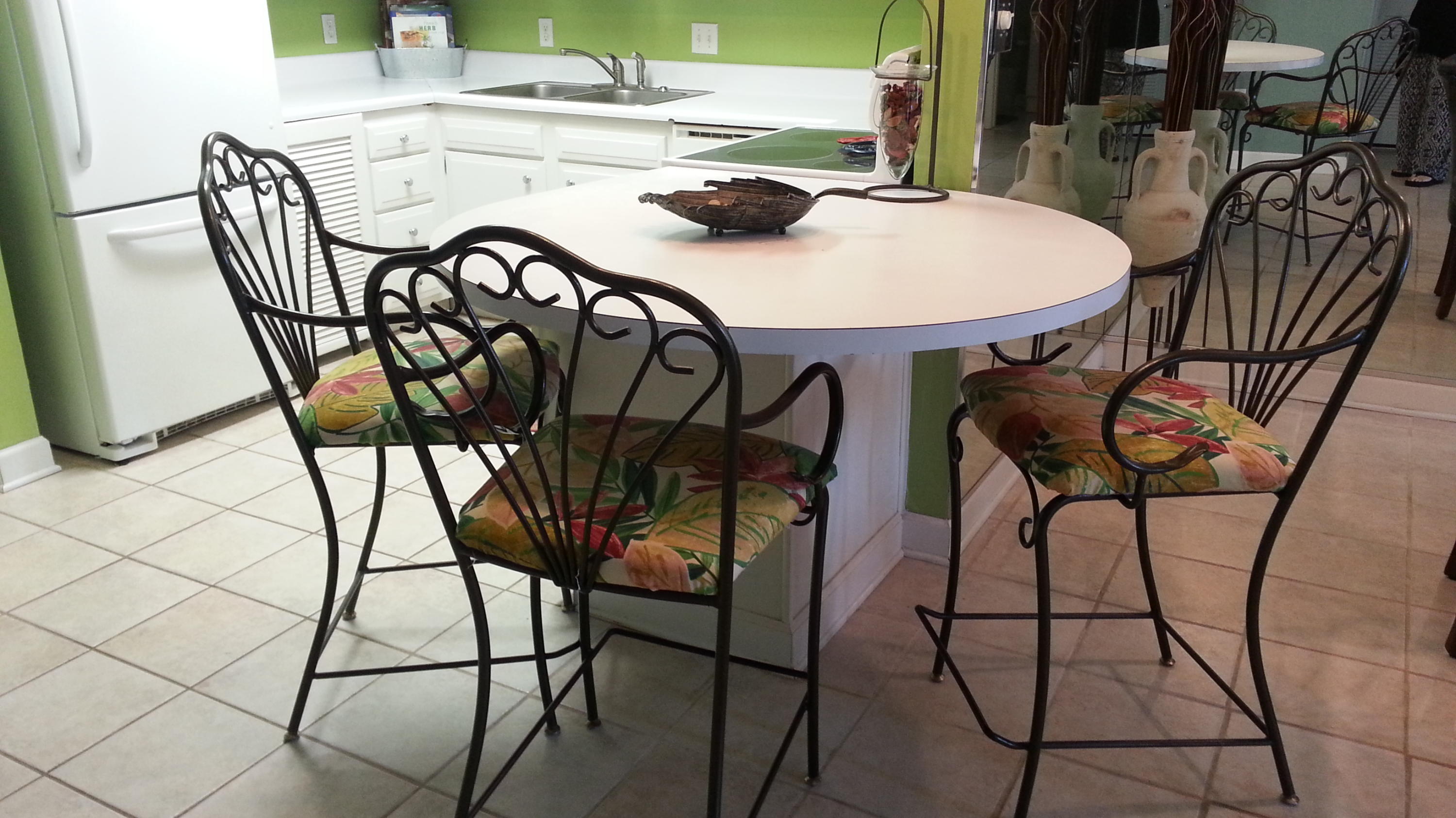 DOLPHIN POINT CONDO - Residential