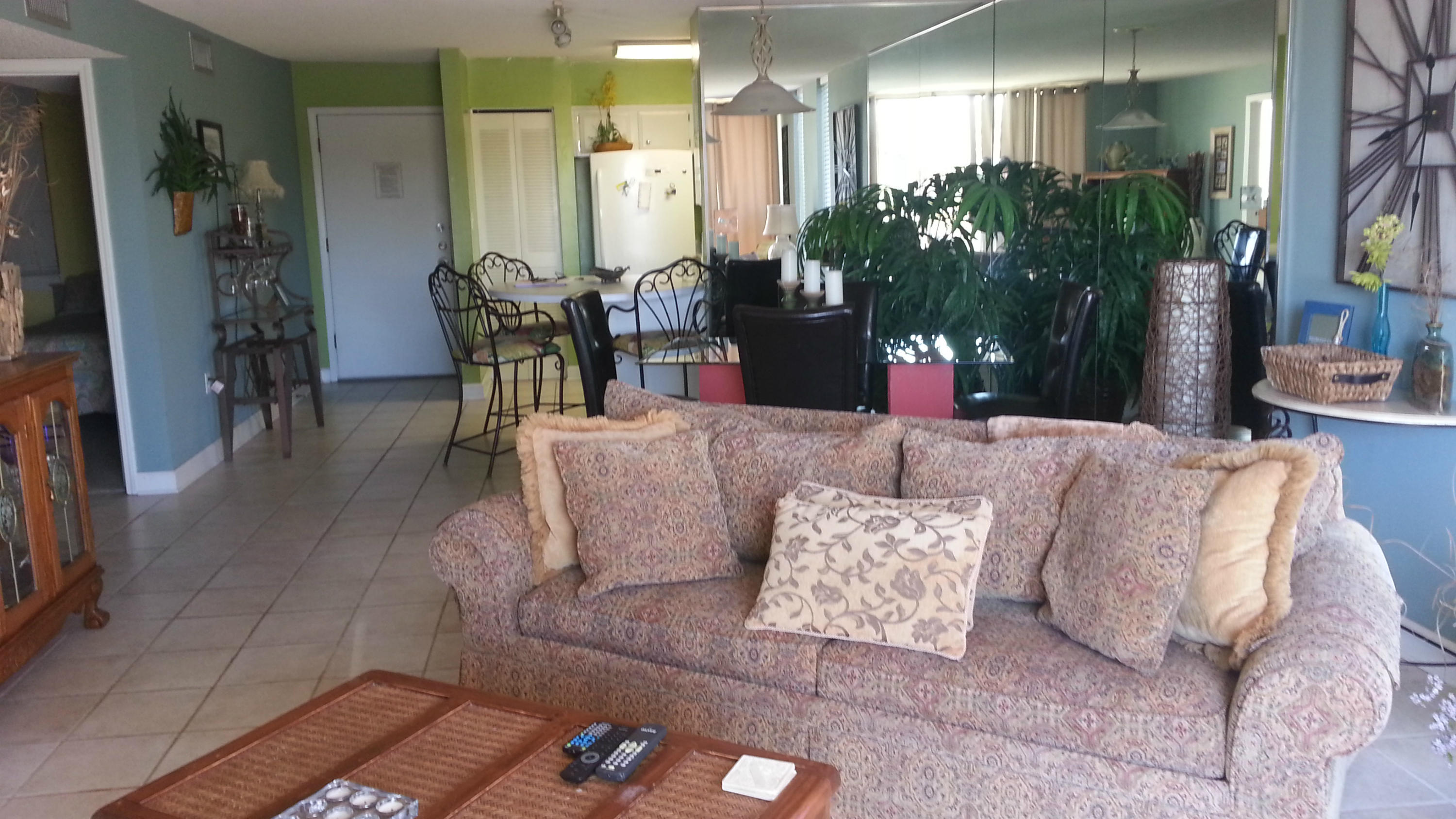 DOLPHIN POINT CONDO - Residential