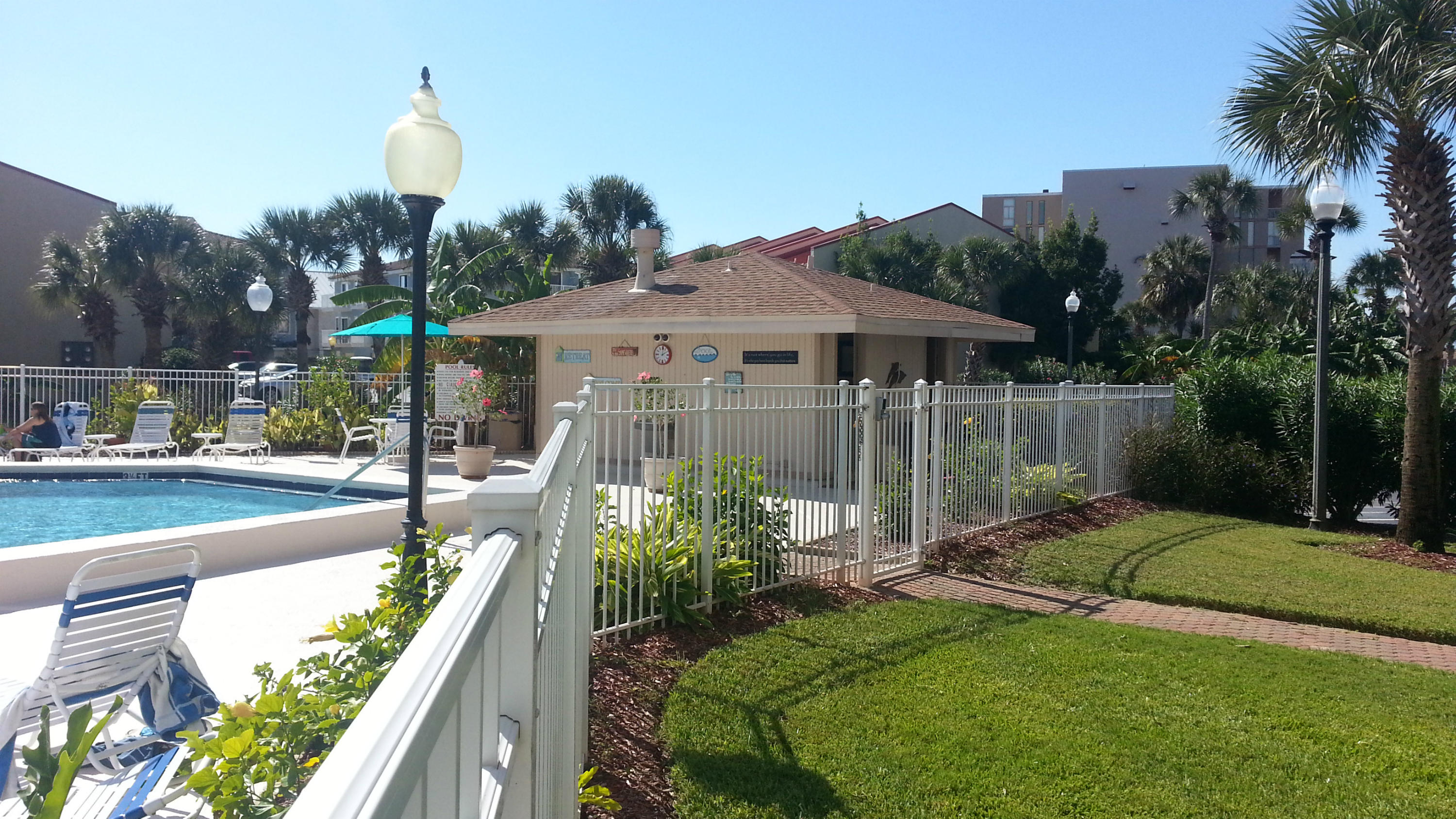 DOLPHIN POINT CONDO - Residential