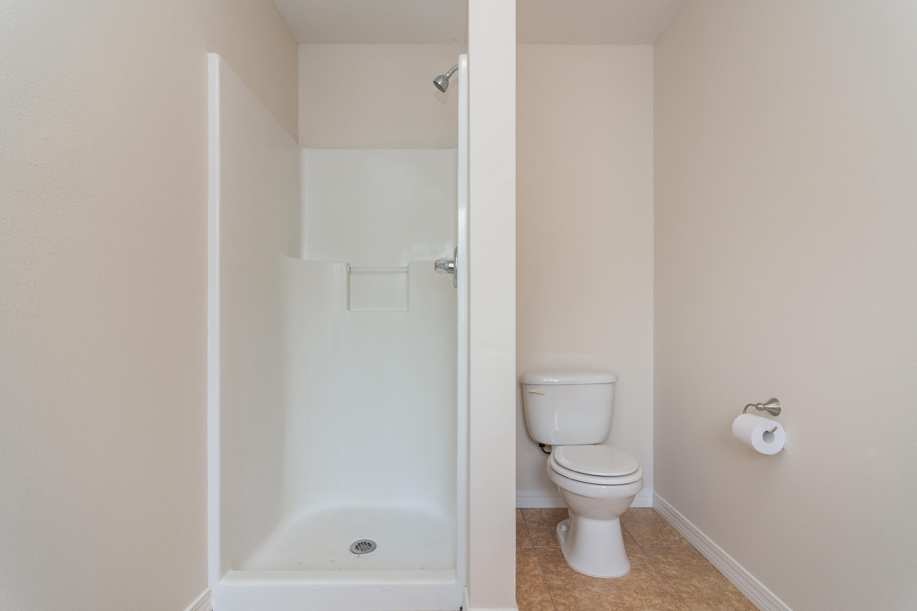 OAKDALE MINI FARMS RESUB LOT 01 - Residential