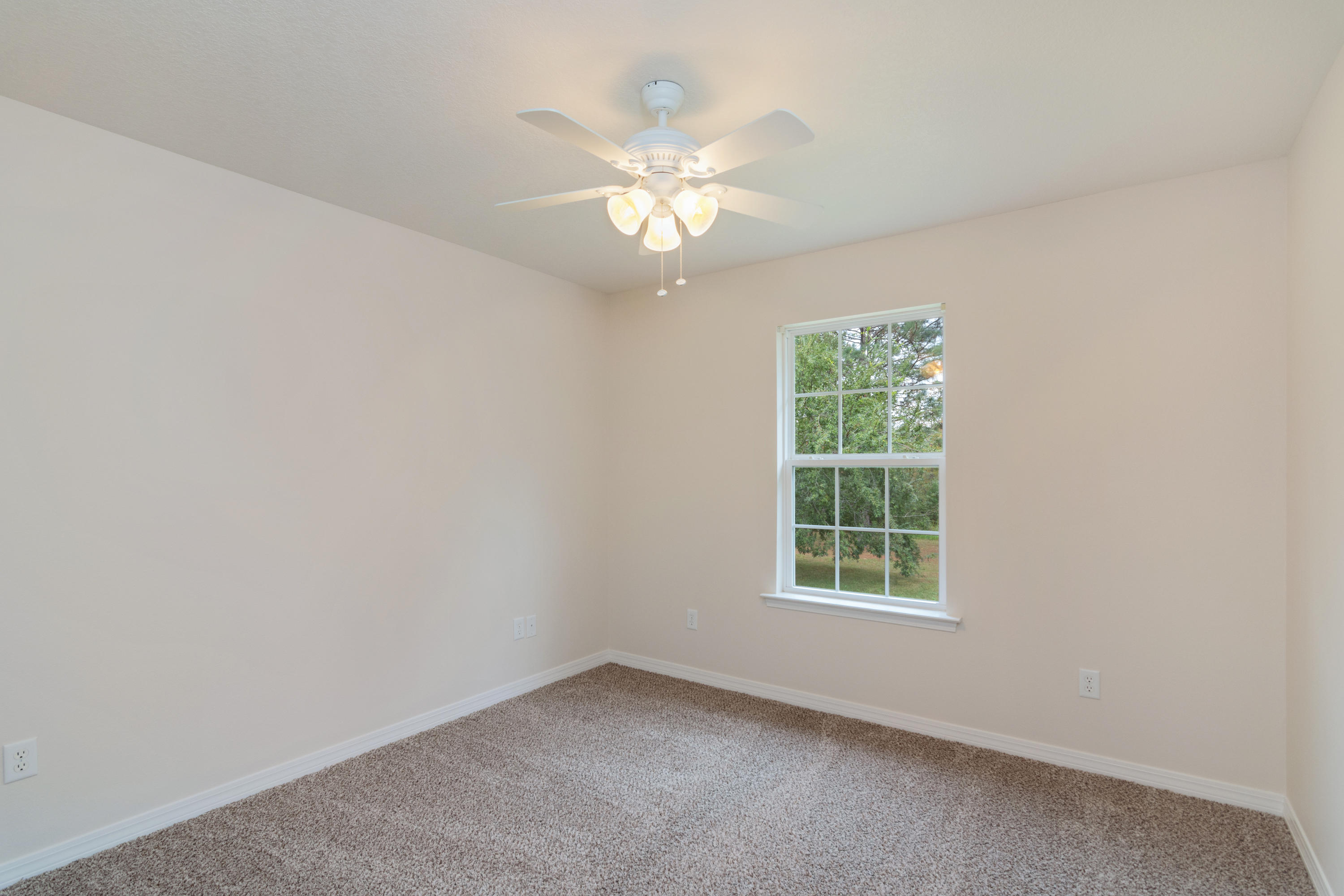 OAKDALE MINI FARMS RESUB LOT 01 - Residential