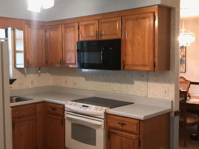 ADAMS POWELL EAST - Residential