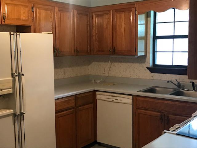 ADAMS POWELL EAST - Residential