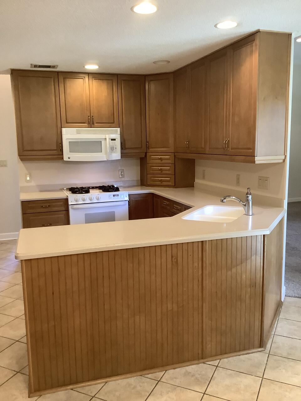 INDIAN SHORES PH 2 - Residential Lease