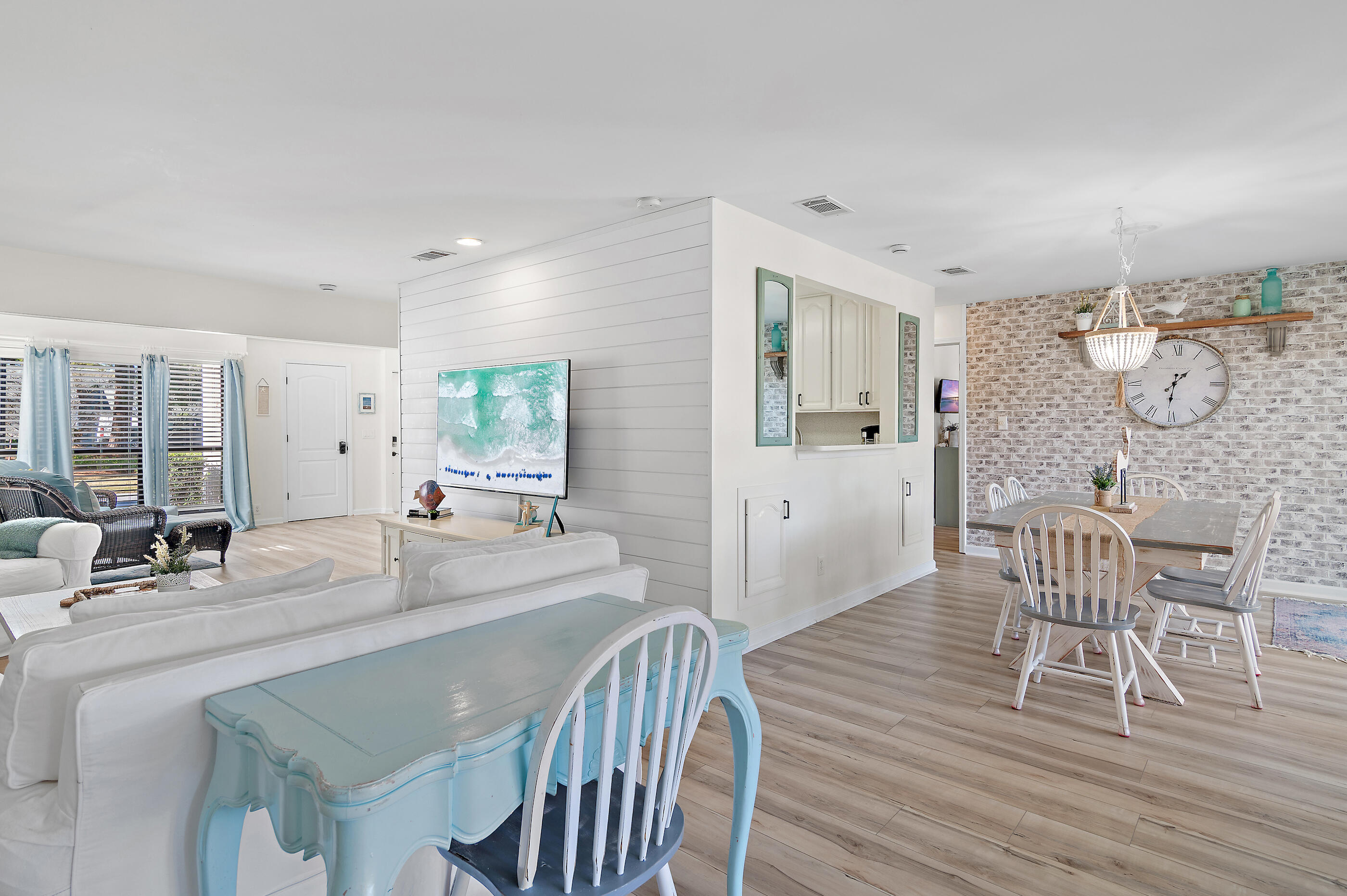 SANDPIPER VILLAGE - Residential