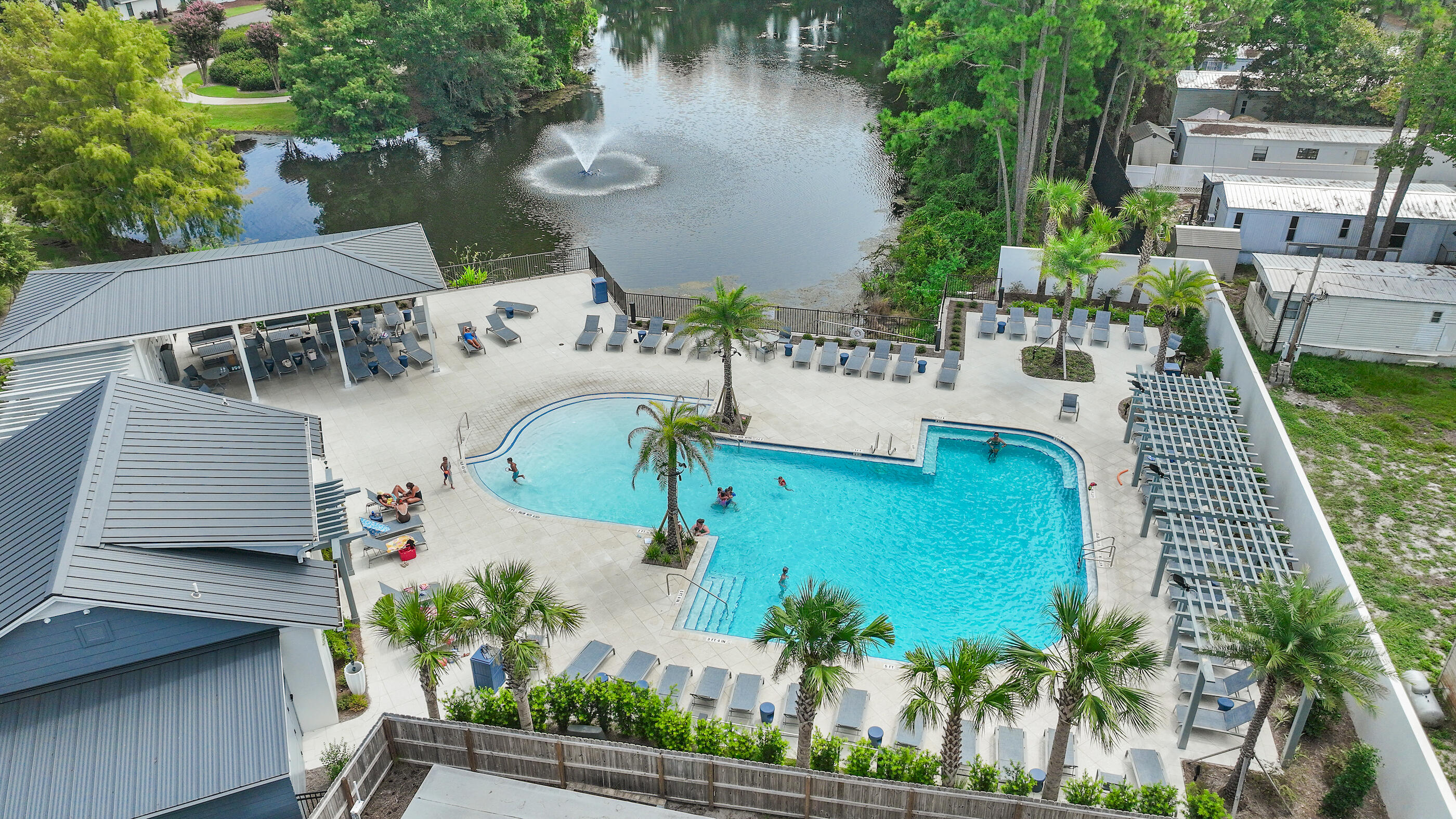 SANDPIPER VILLAGE - Residential