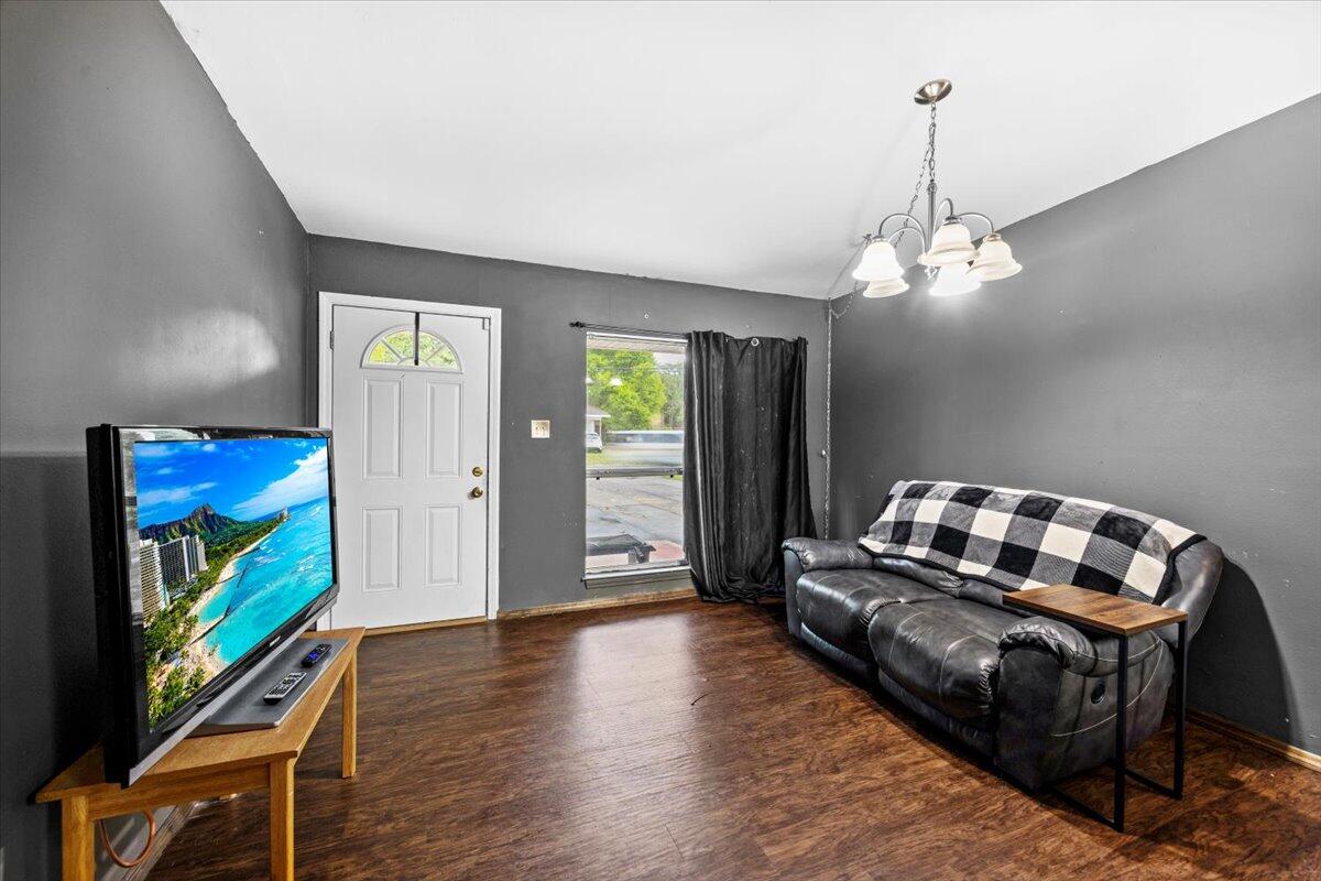 RACETRACK ROAD RESUB - Residential