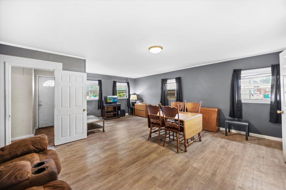 RACETRACK ROAD RESUB - Residential