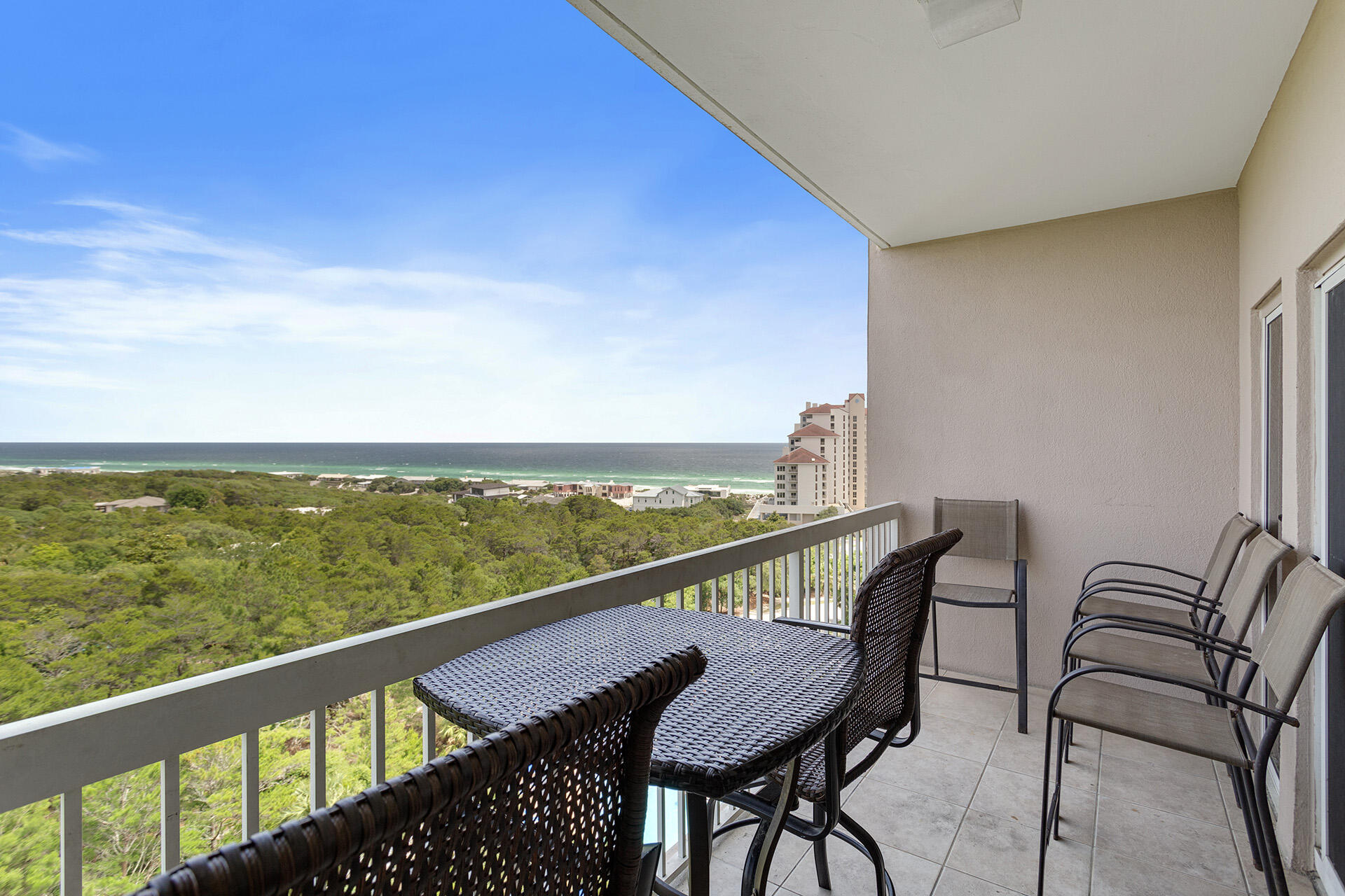 SUMMIT AT TOPS'L (THE) - Residential