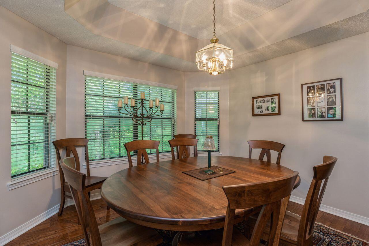 FOXWOOD ESTATES 1 - Residential