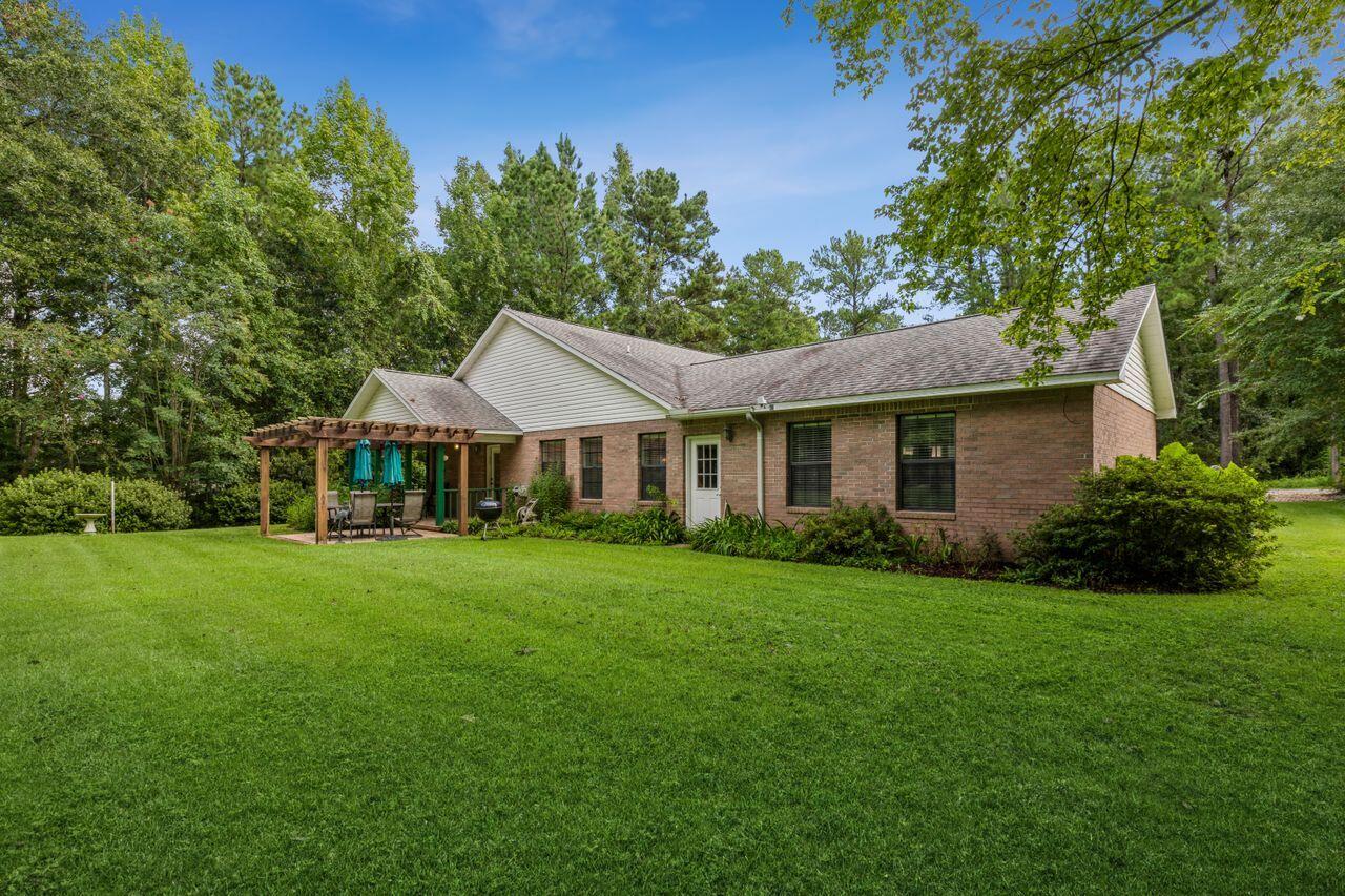 FOXWOOD ESTATES 1 - Residential