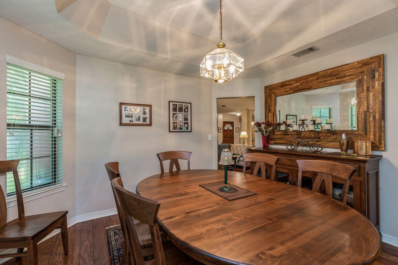 FOXWOOD ESTATES 1 - Residential