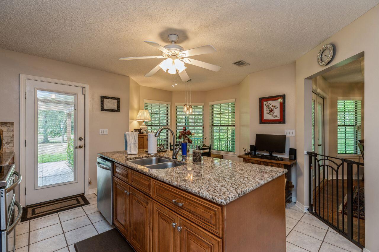 FOXWOOD ESTATES 1 - Residential