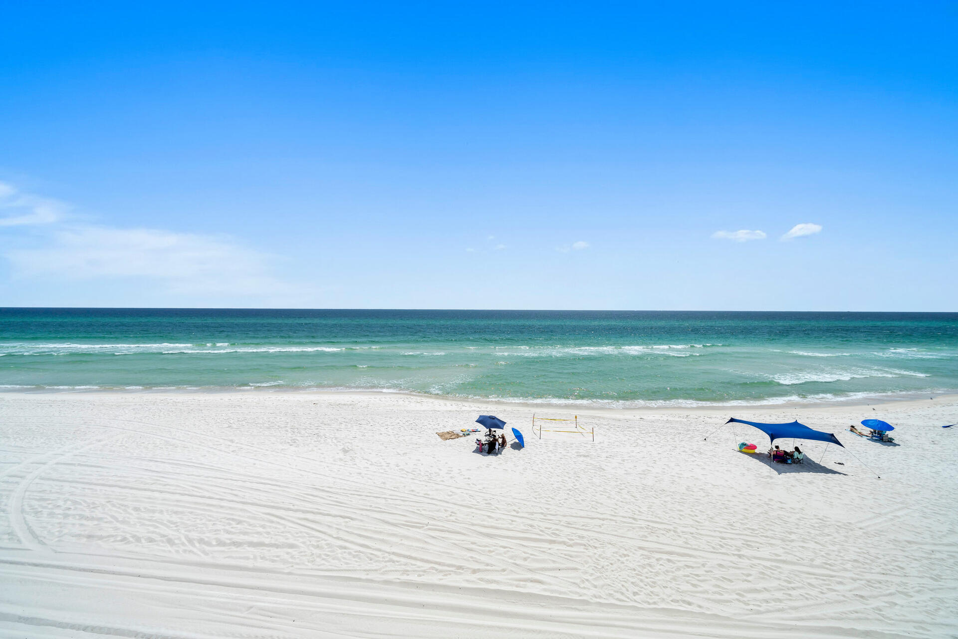 Fontainebleau Terrace - Residential