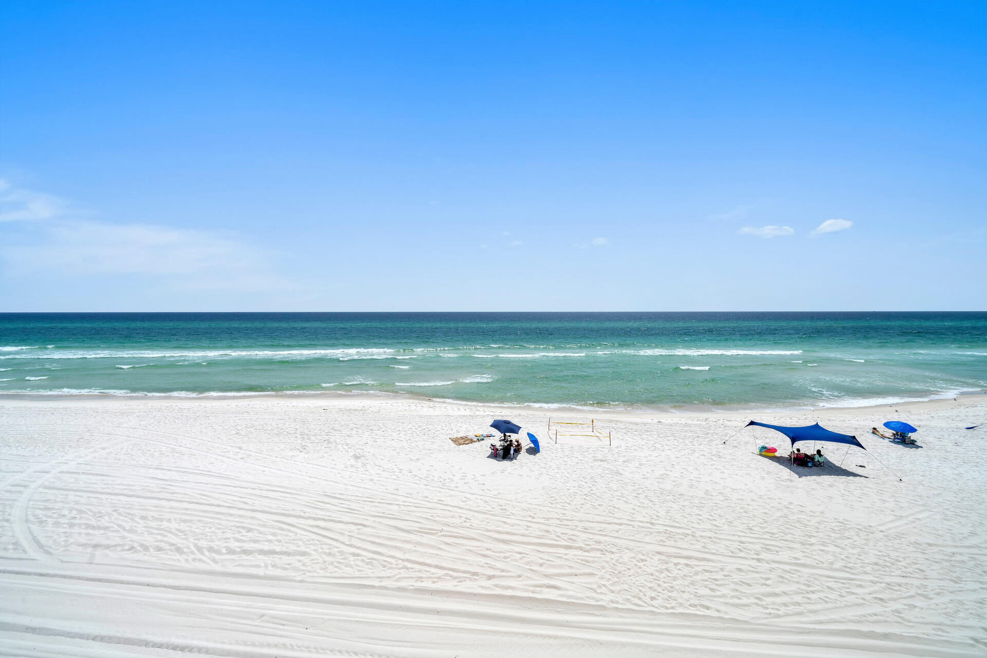Fontainebleau Terrace - Residential