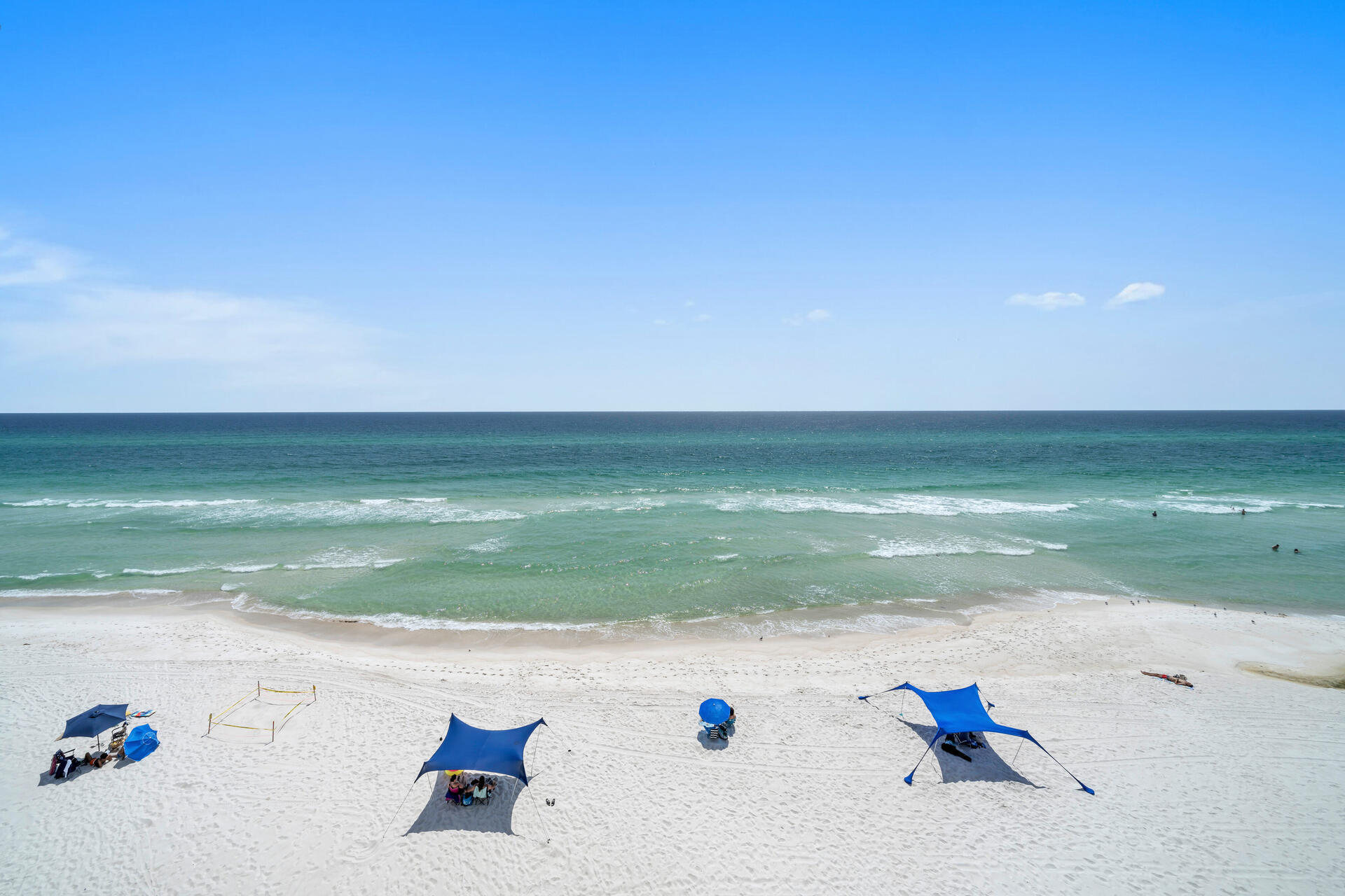 Fontainebleau Terrace - Residential