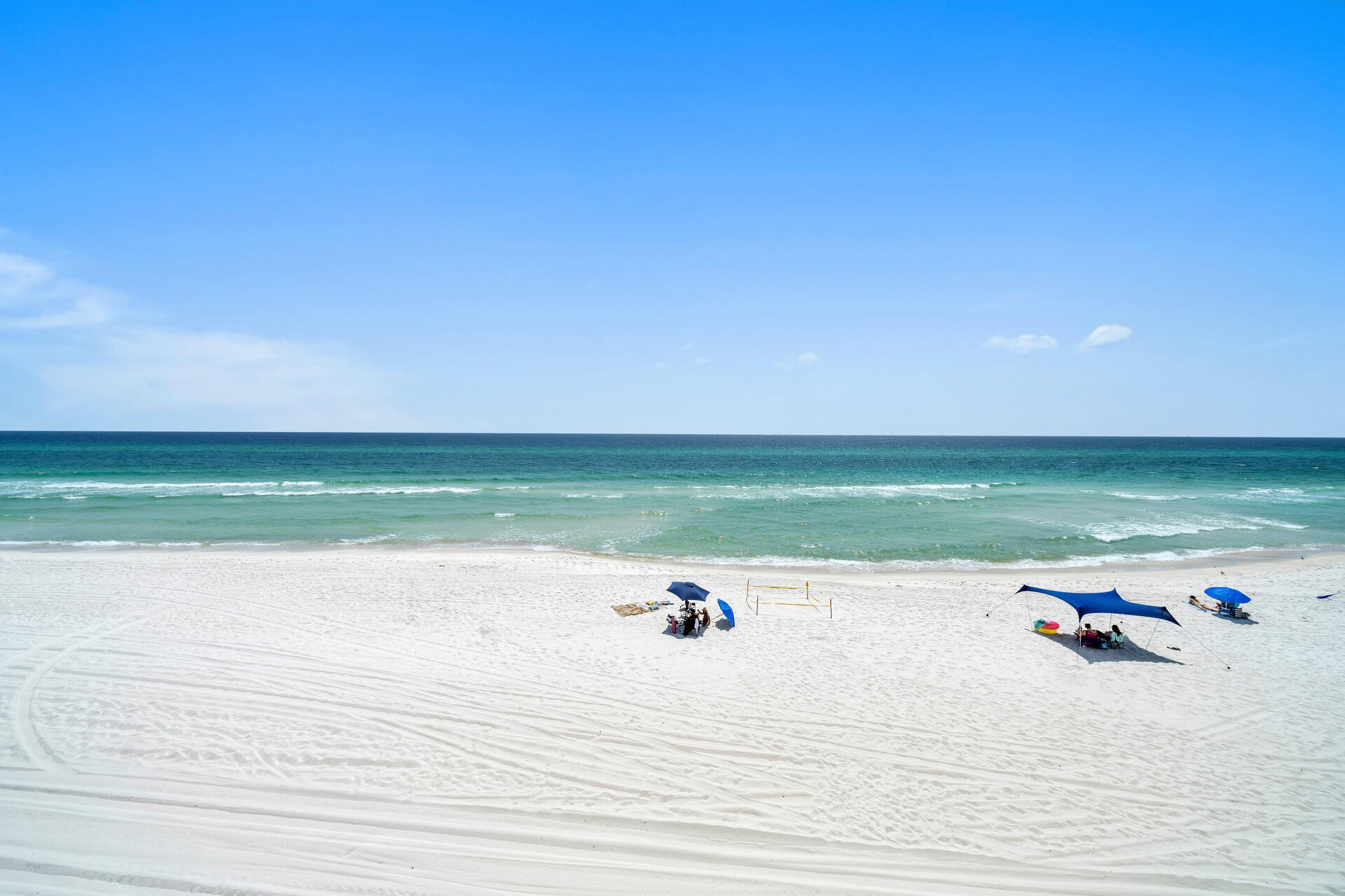 Fontainebleau Terrace - Residential