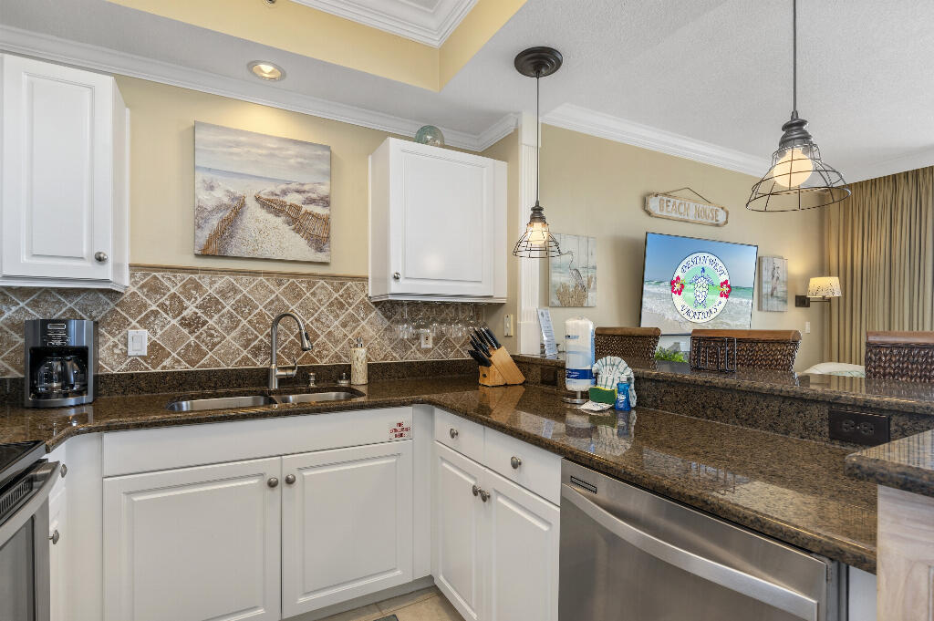 DESTIN WEST BEACH & BAY RESORT-GULFSIDE - Residential