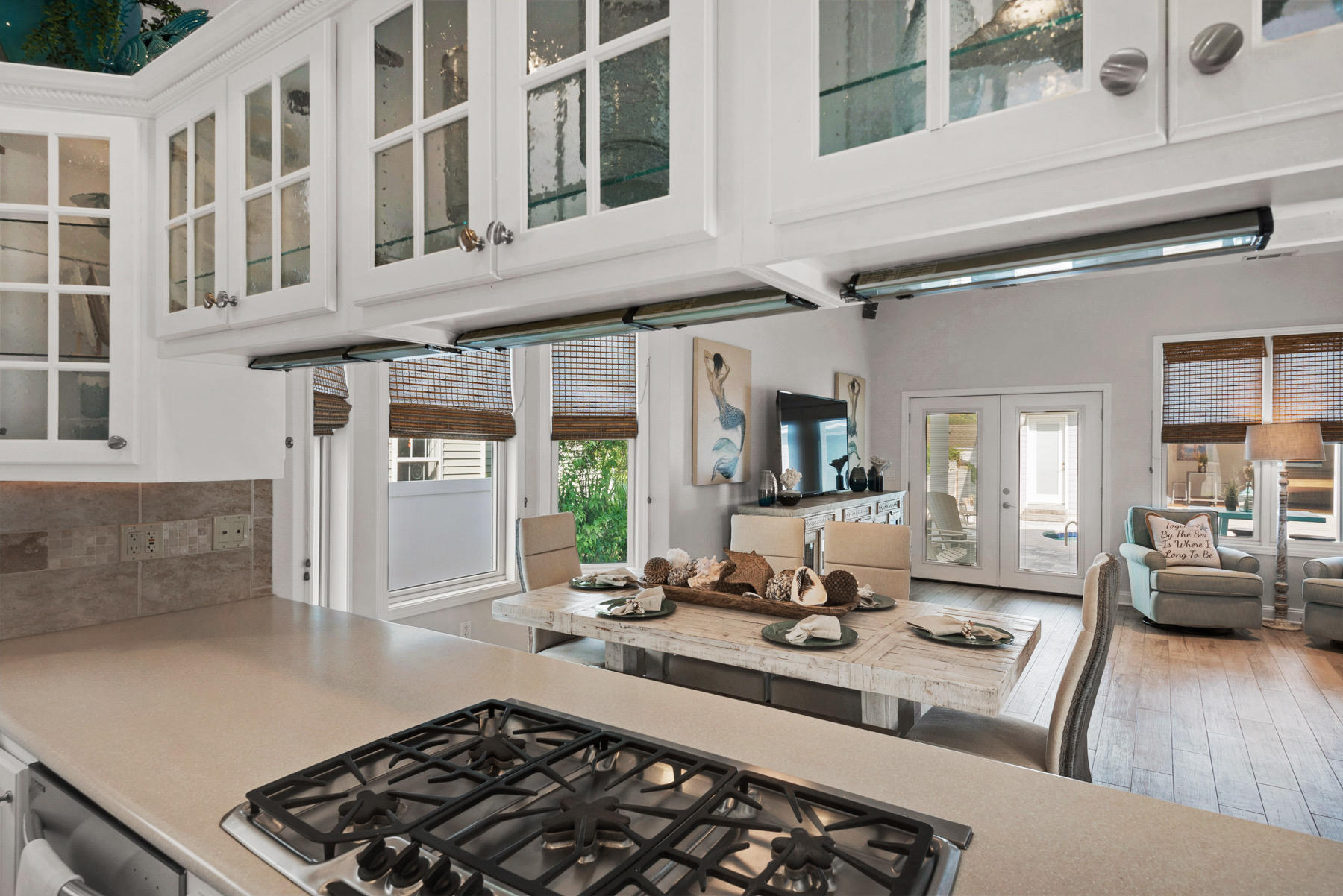 CRYSTAL BEACH - Residential