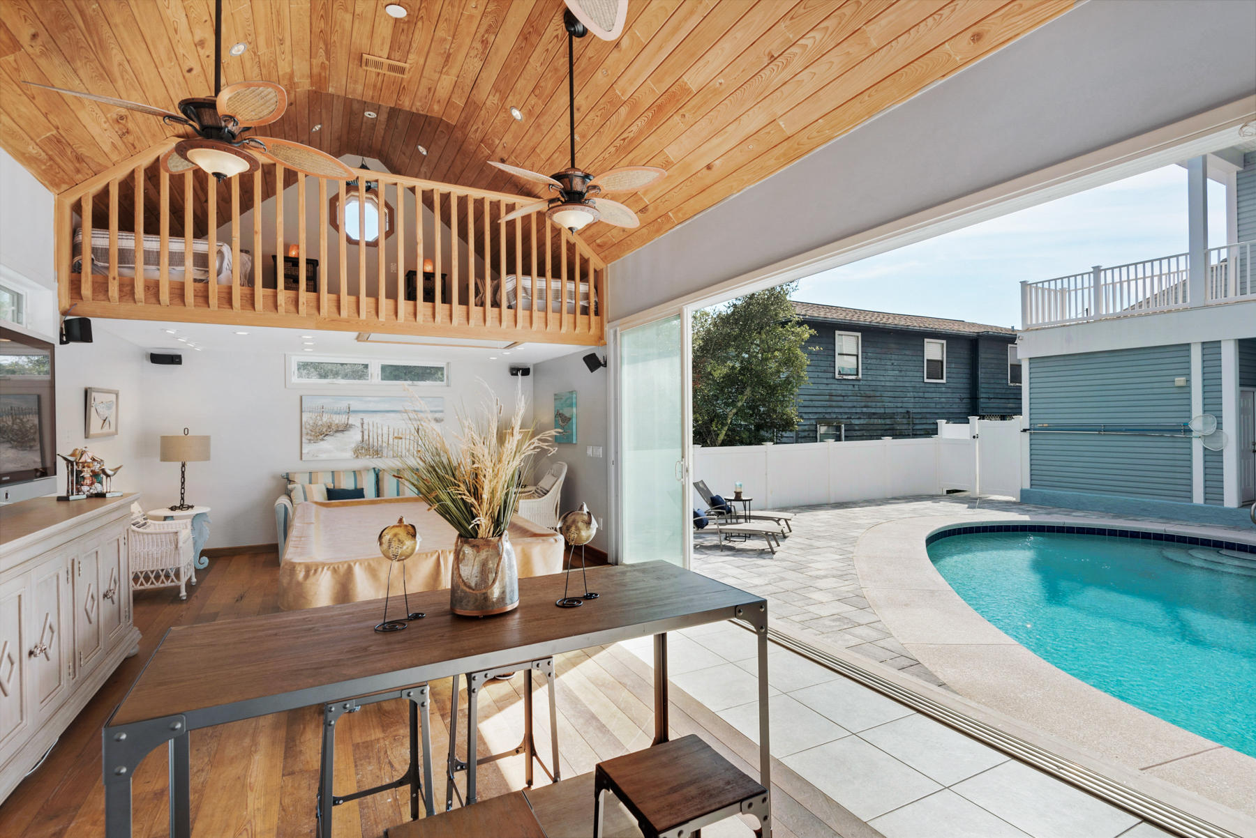 CRYSTAL BEACH - Residential