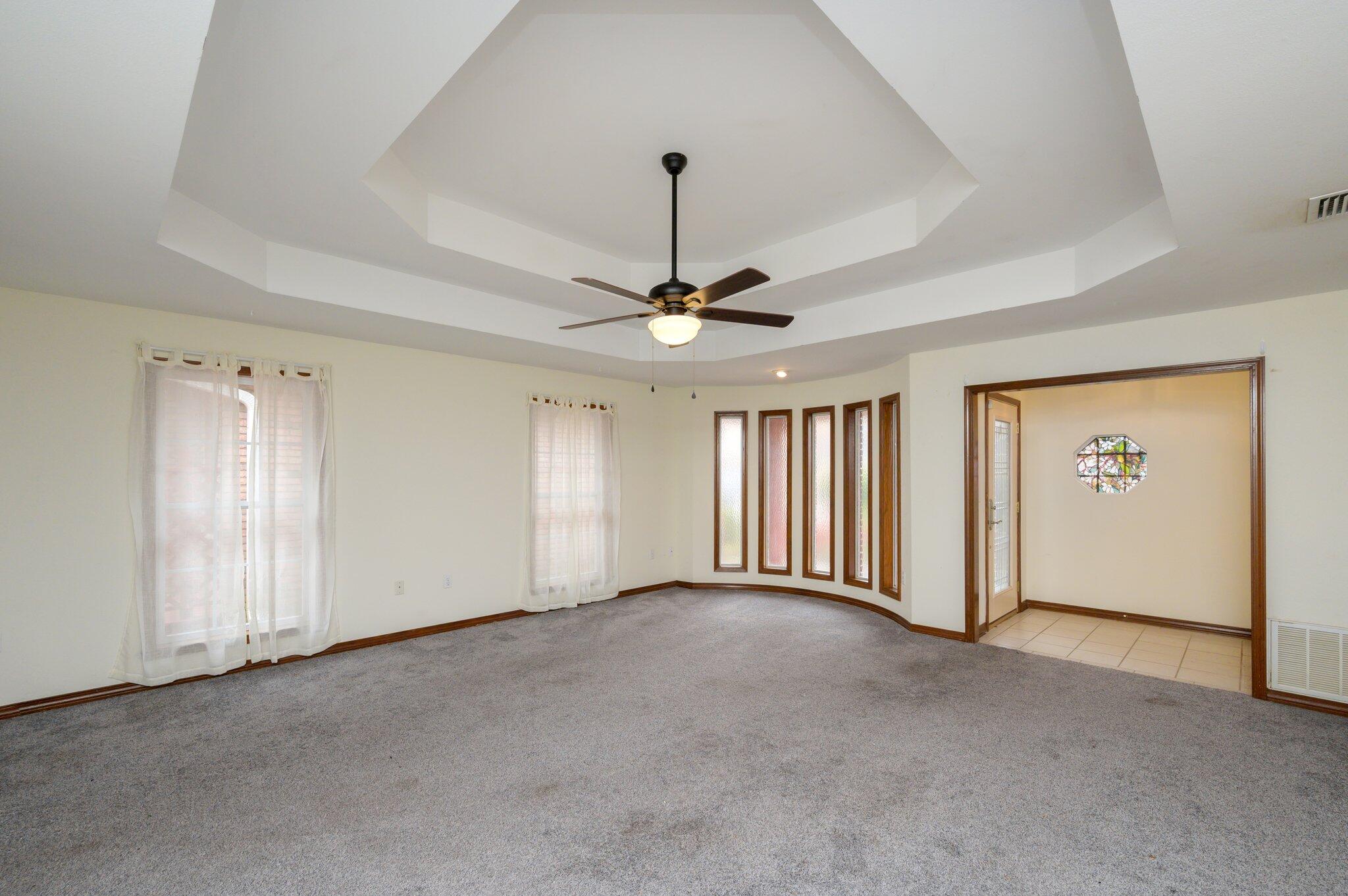 DONLABROOK GARDYNS - Residential