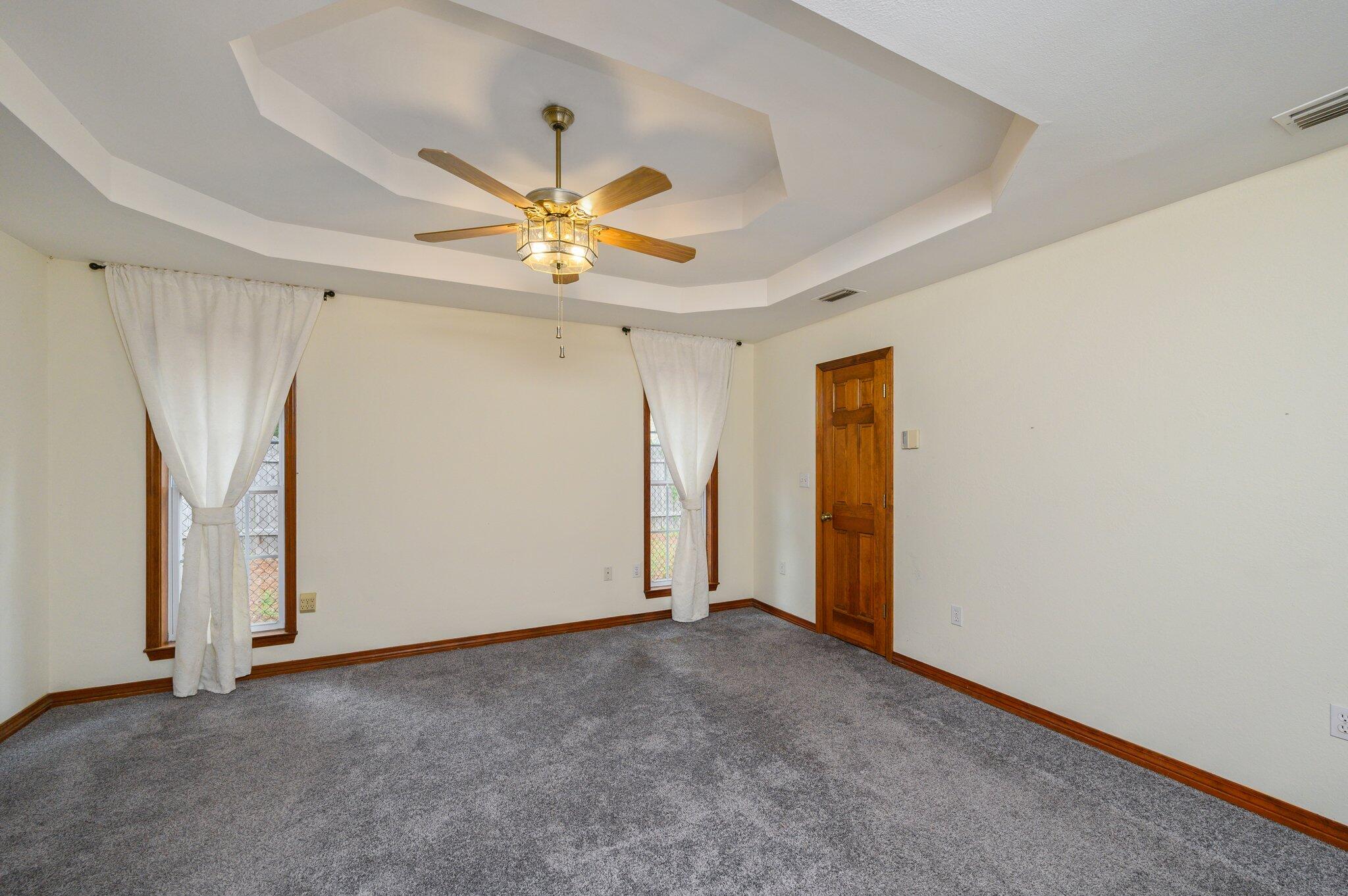 DONLABROOK GARDYNS - Residential