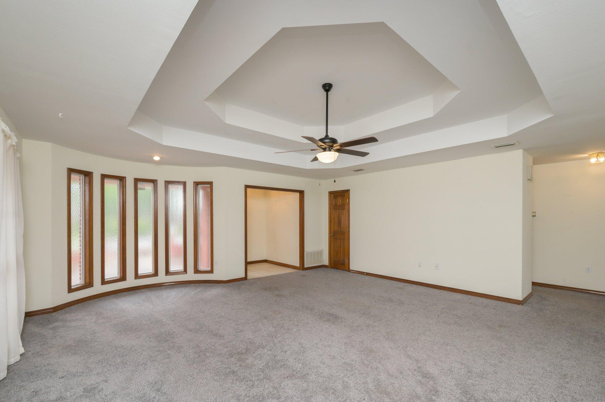 DONLABROOK GARDYNS - Residential