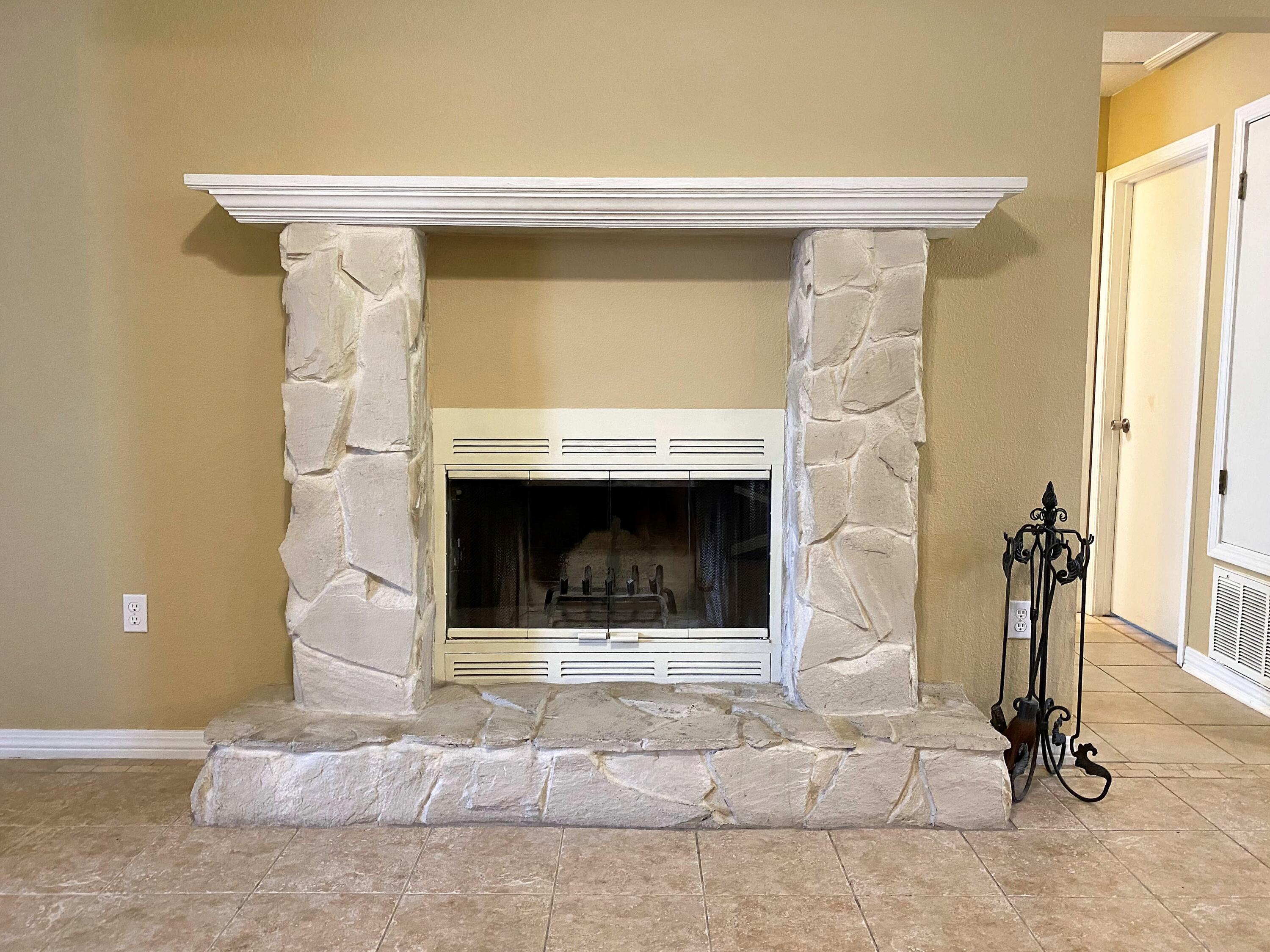 NORTHVIEW ESTATES 3RD ADDN - Residential