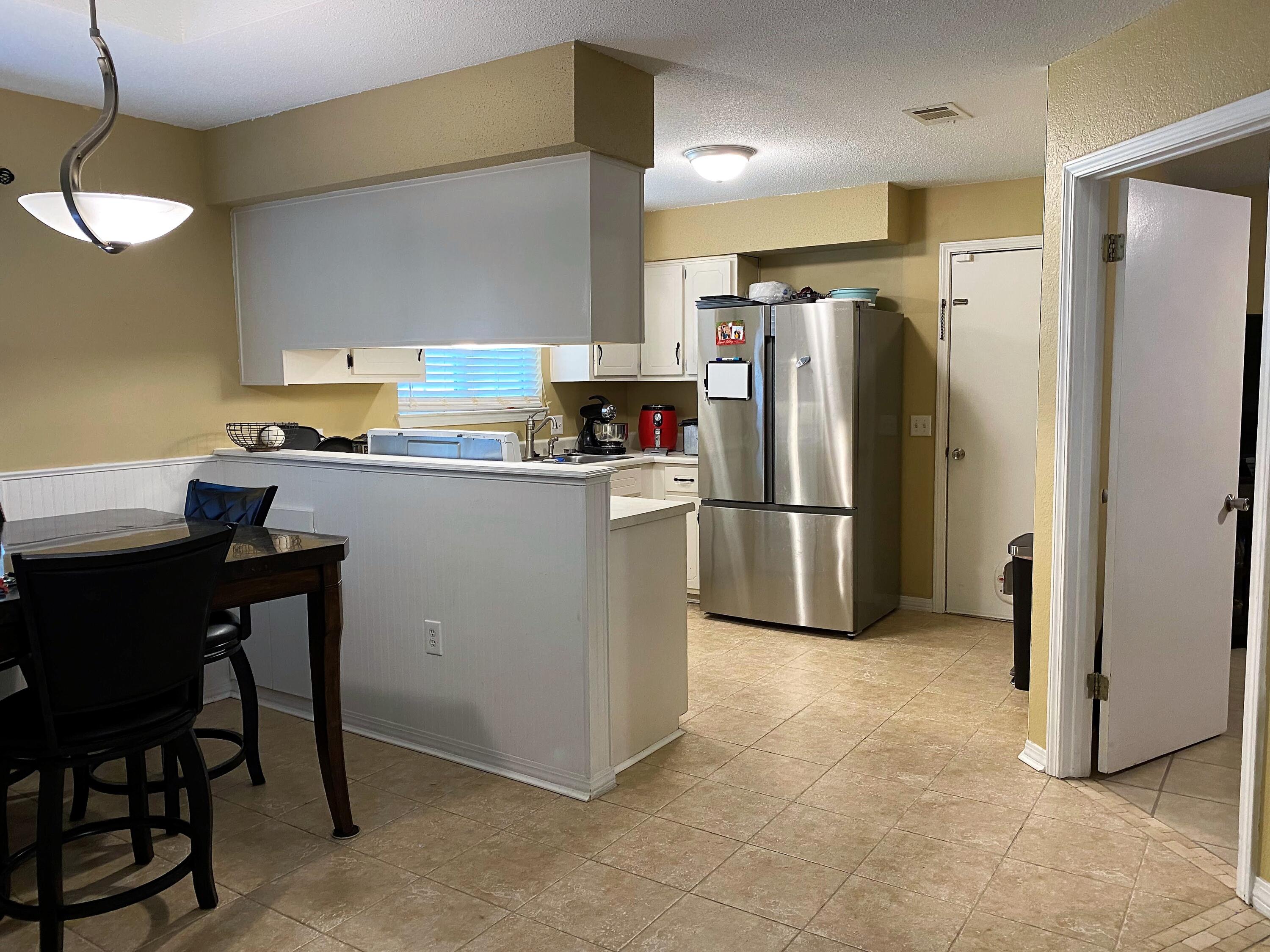 NORTHVIEW ESTATES 3RD ADDN - Residential
