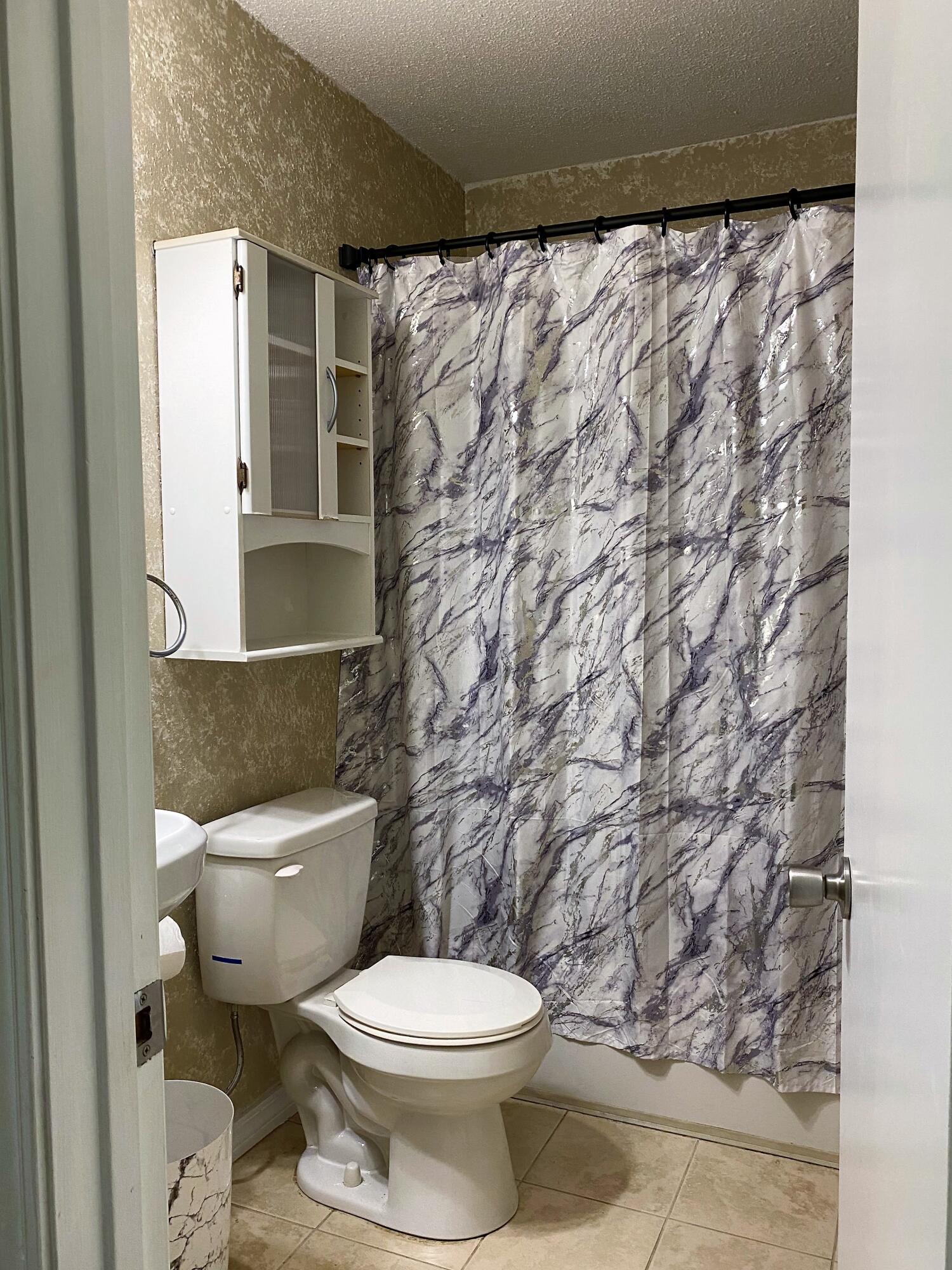 NORTHVIEW ESTATES 3RD ADDN - Residential