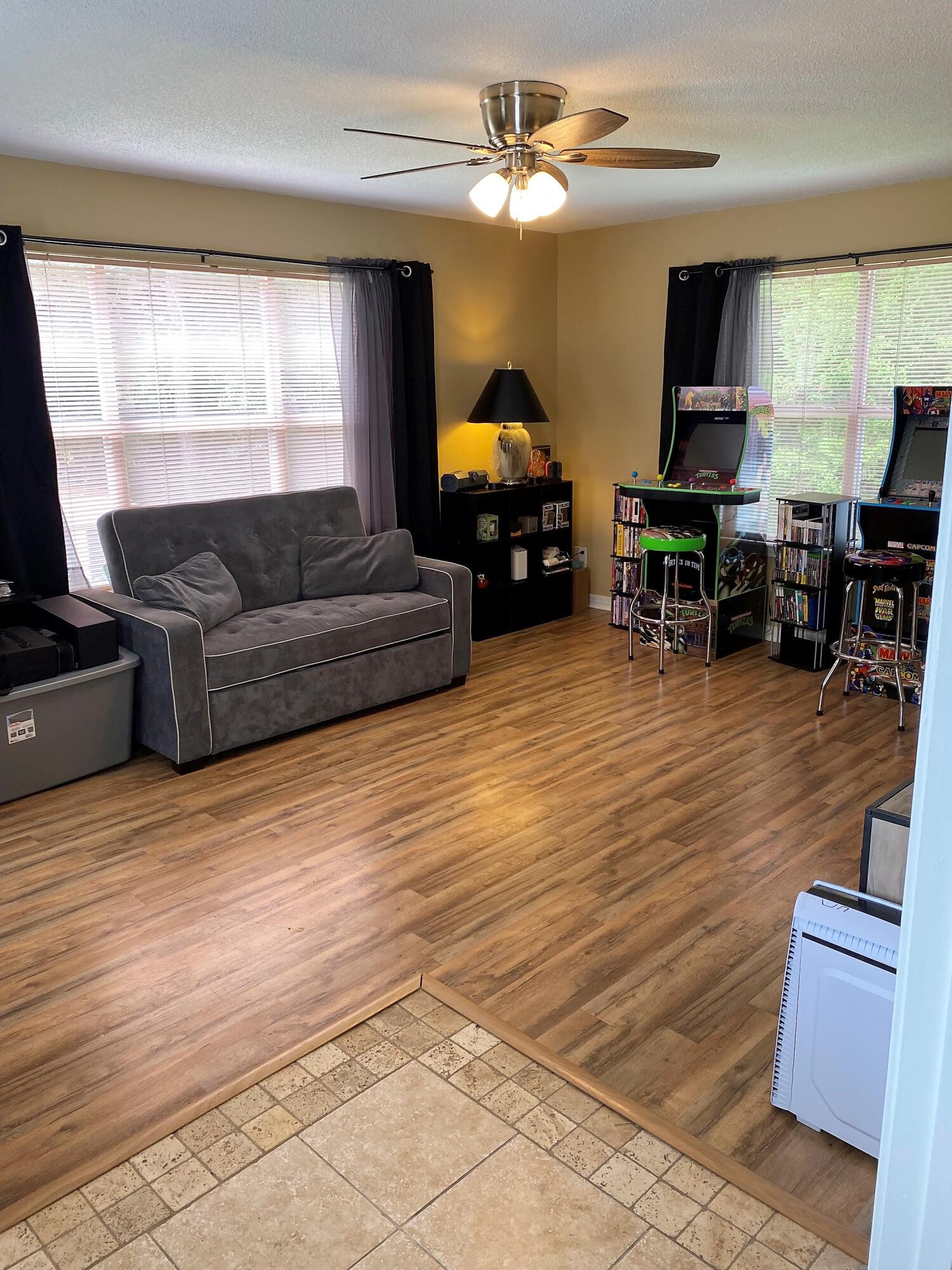 NORTHVIEW ESTATES 3RD ADDN - Residential