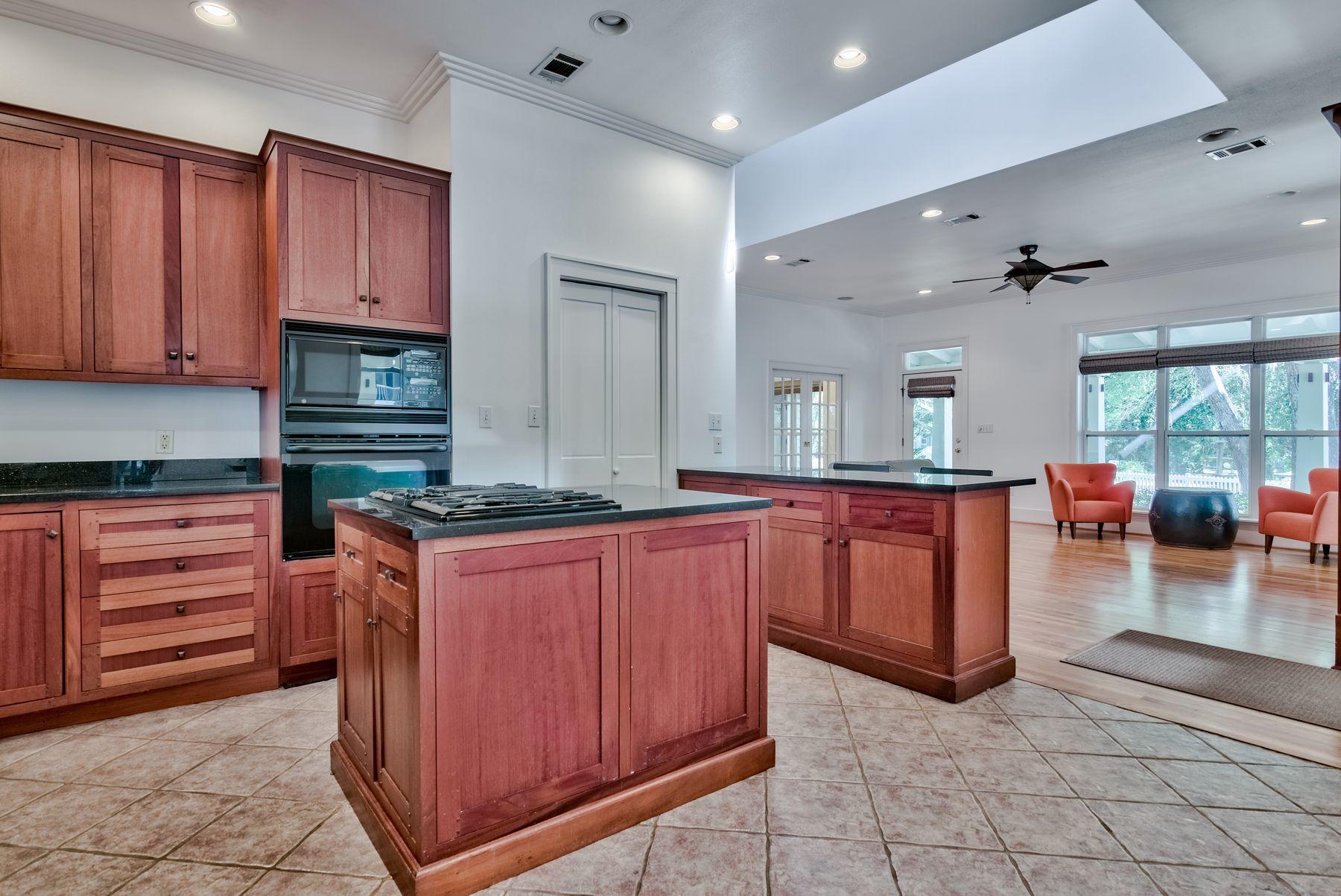 GRAYTON BEACH - Residential