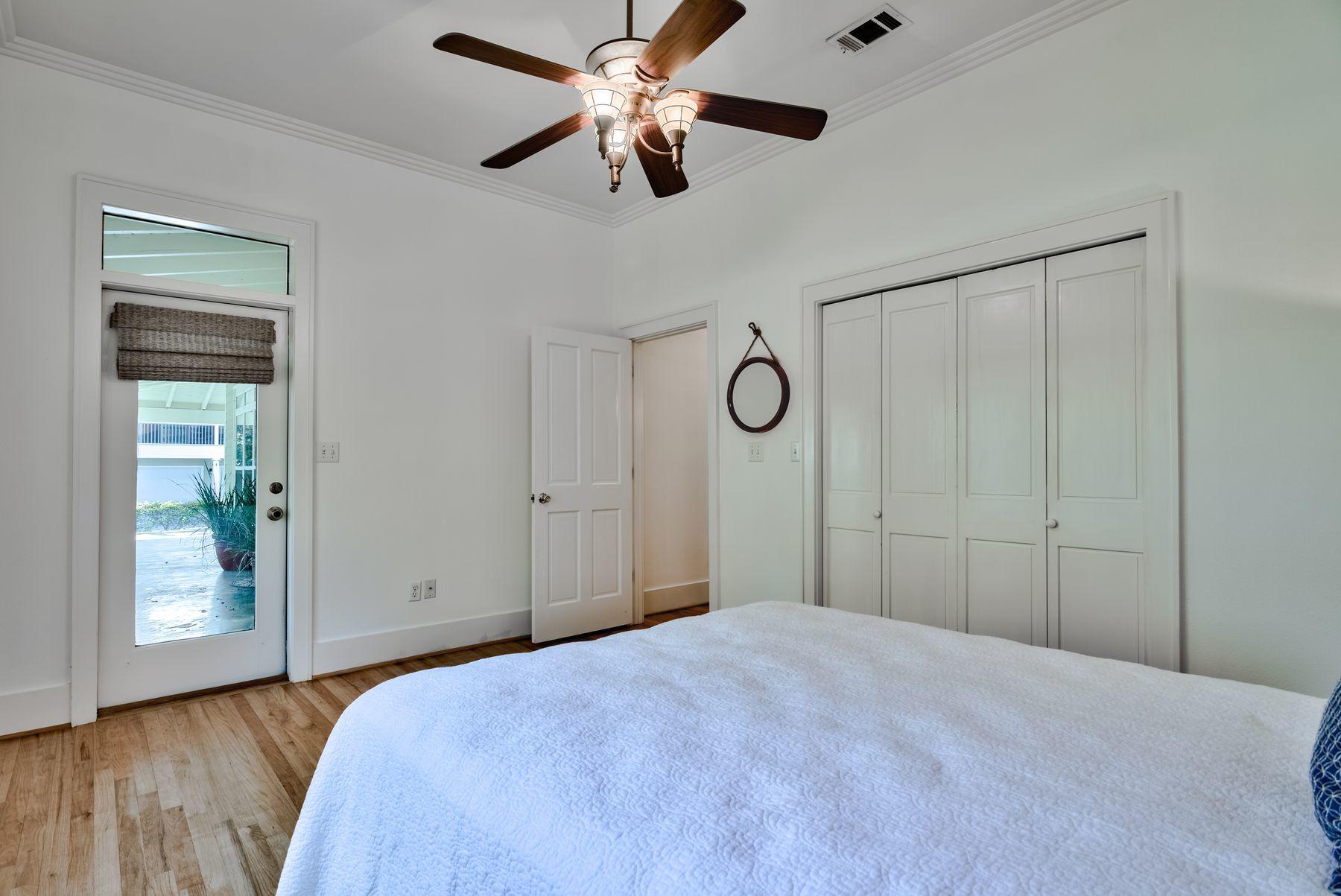 GRAYTON BEACH - Residential