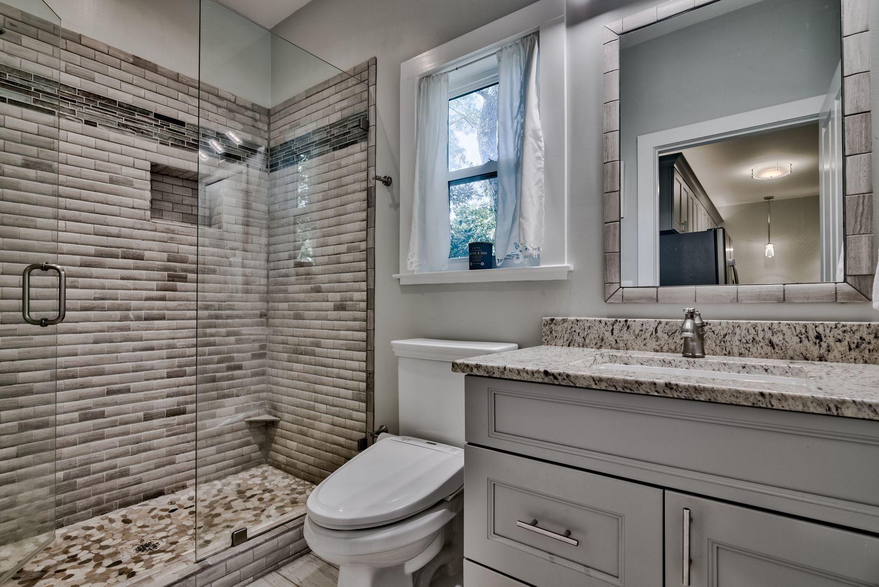 GRAYTON BEACH - Residential