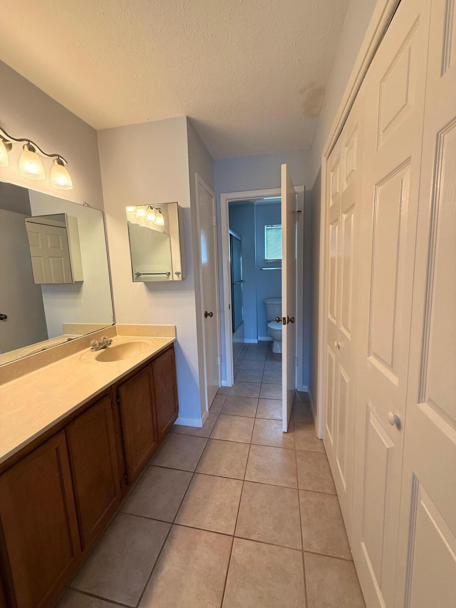 MARINA VILLAS CONDO AT BLUEWATER BAY - Residential Lease