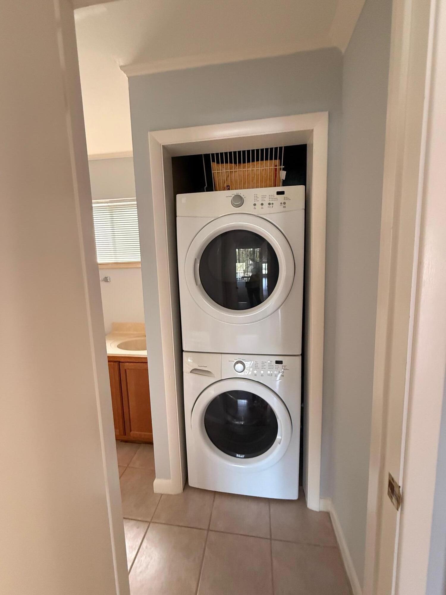 MARINA VILLAS CONDO AT BLUEWATER BAY - Residential Lease