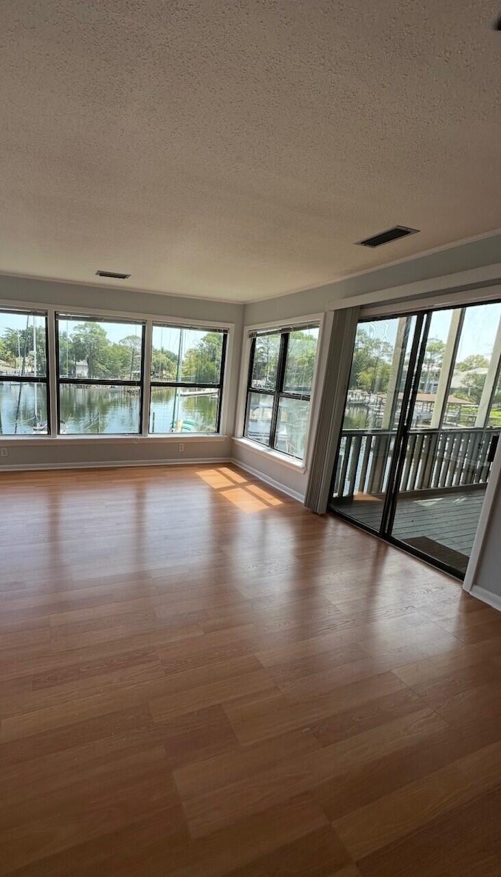 MARINA VILLAS CONDO AT BLUEWATER BAY - Residential Lease