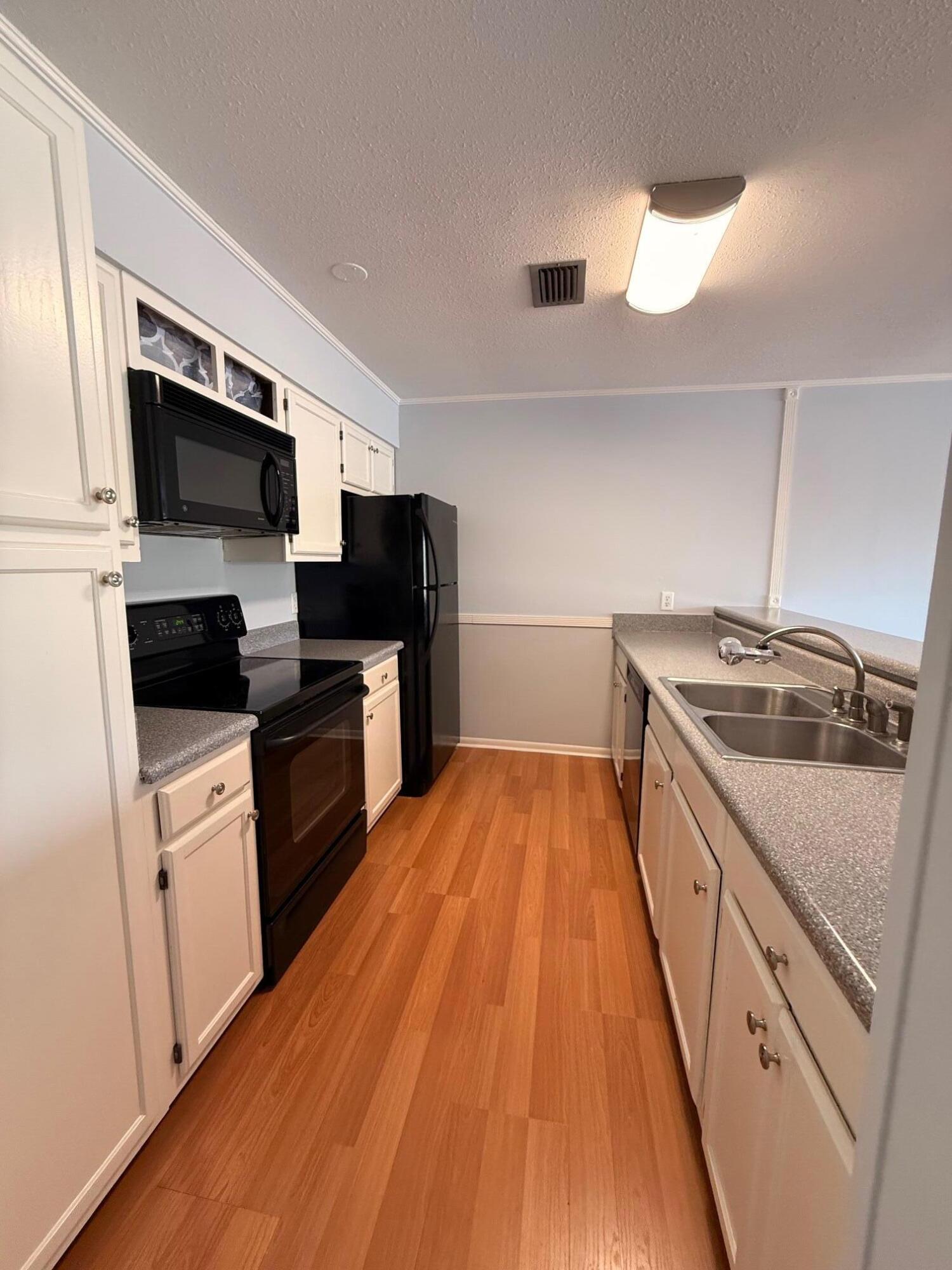 MARINA VILLAS CONDO AT BLUEWATER BAY - Residential Lease