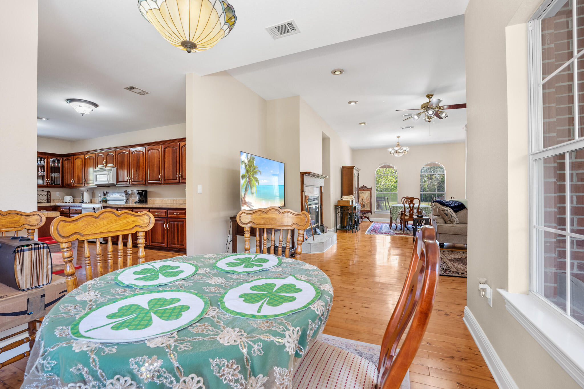 NORTH SUPERGROUP (221000.00) - Residential